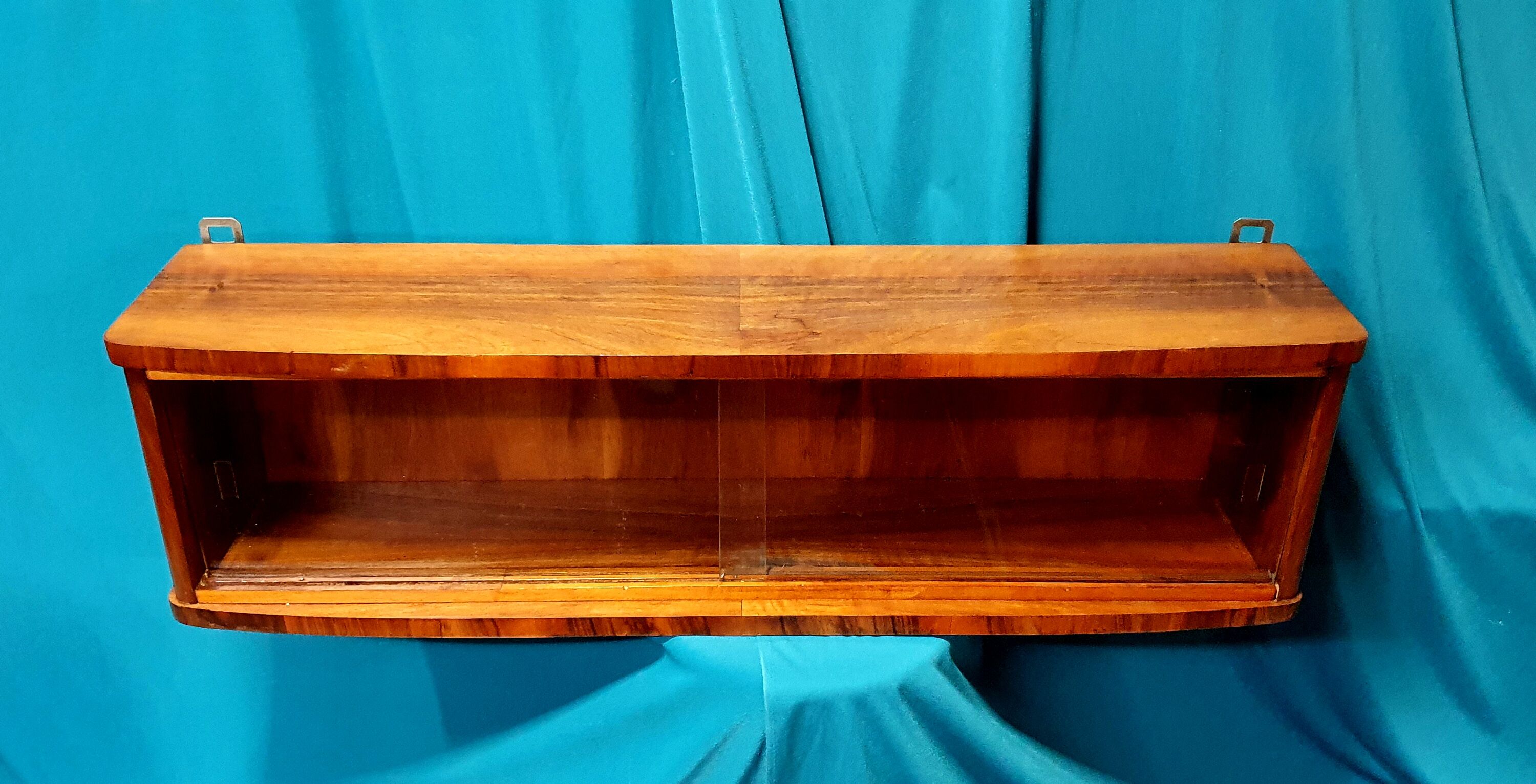 Showcase, hanging shelf, retro, vintage