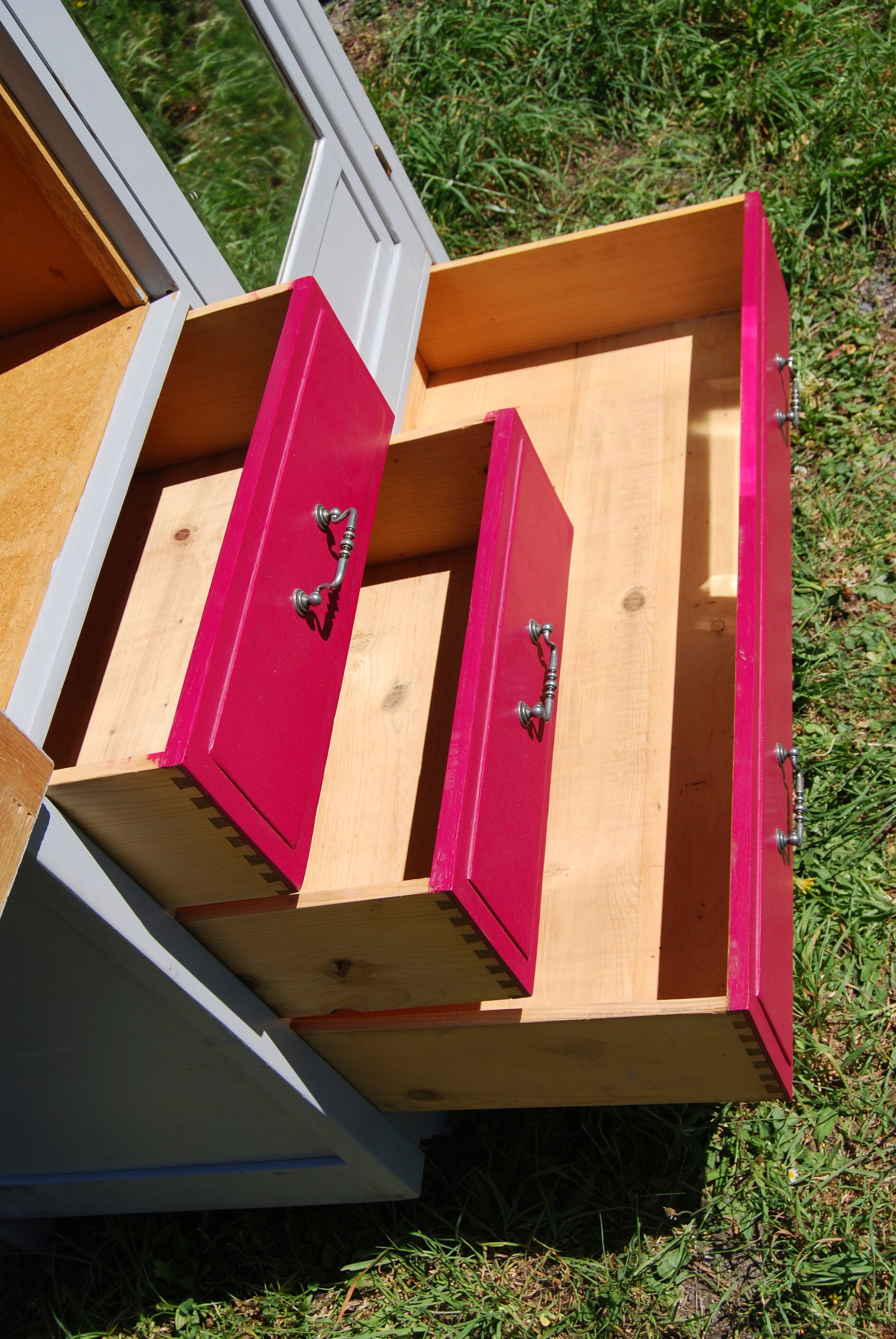 Wardrobe with drawers. 208x116x55cm