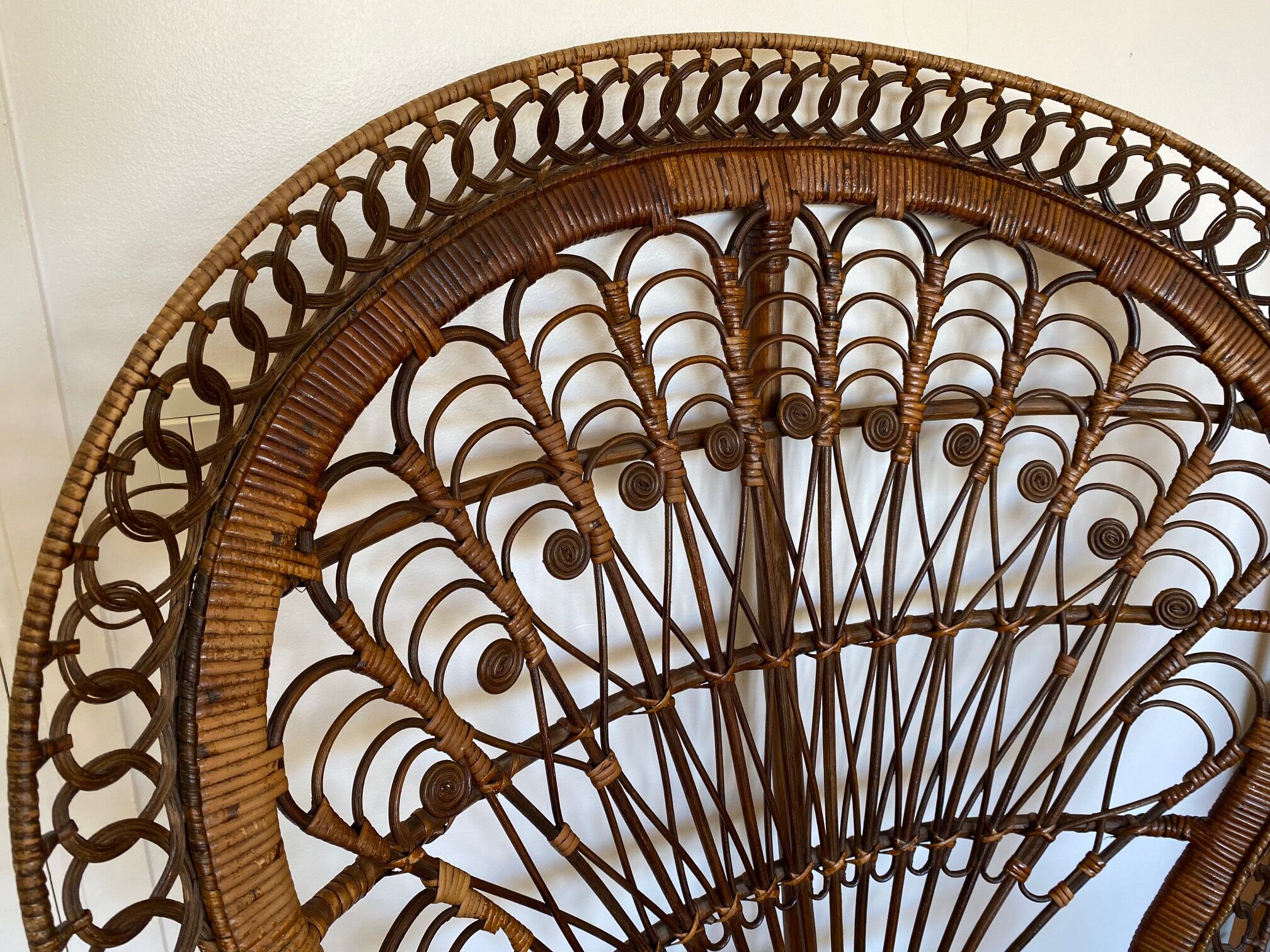 Emmanuelle adult armchair