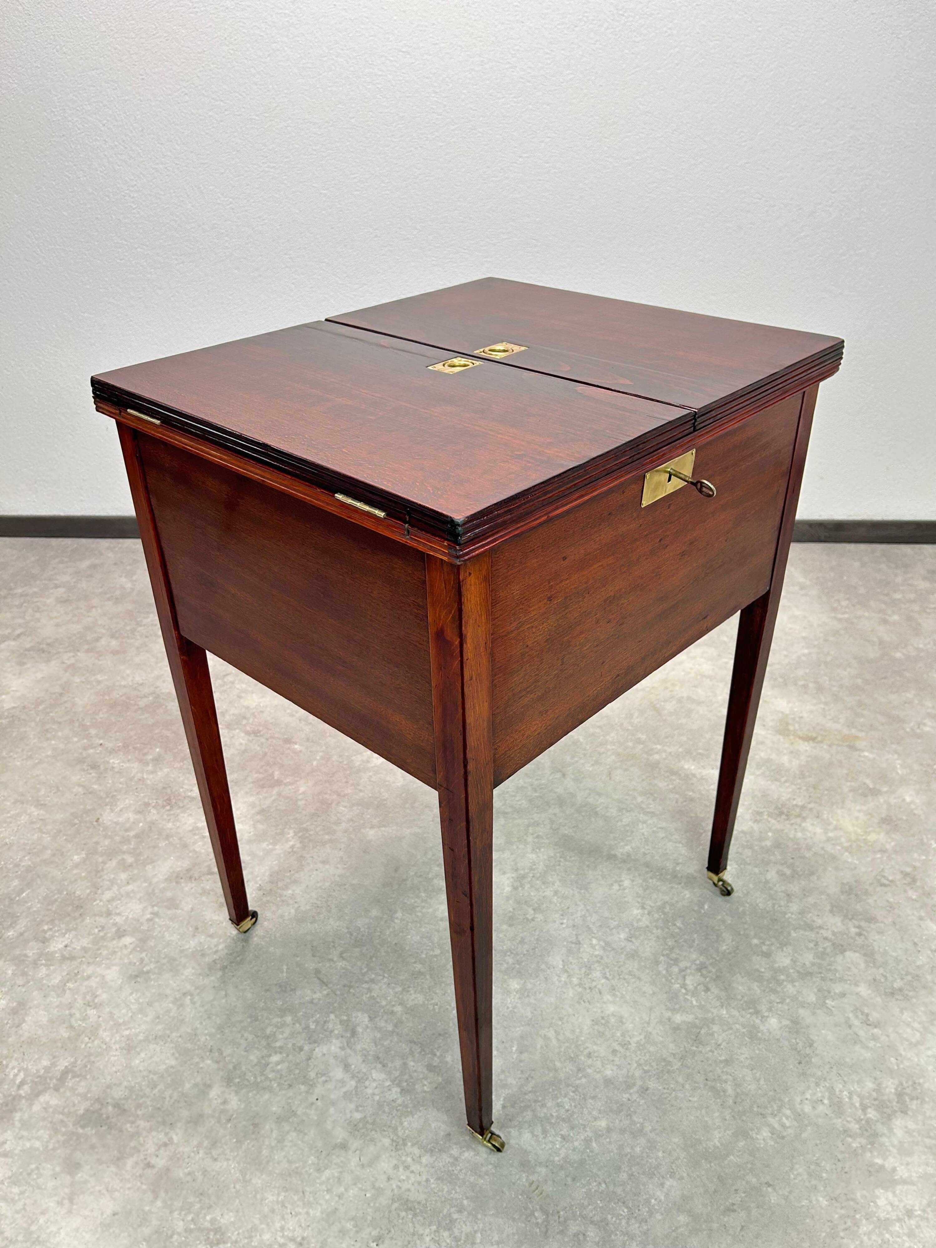 Secession Buffet by Portois & Fix