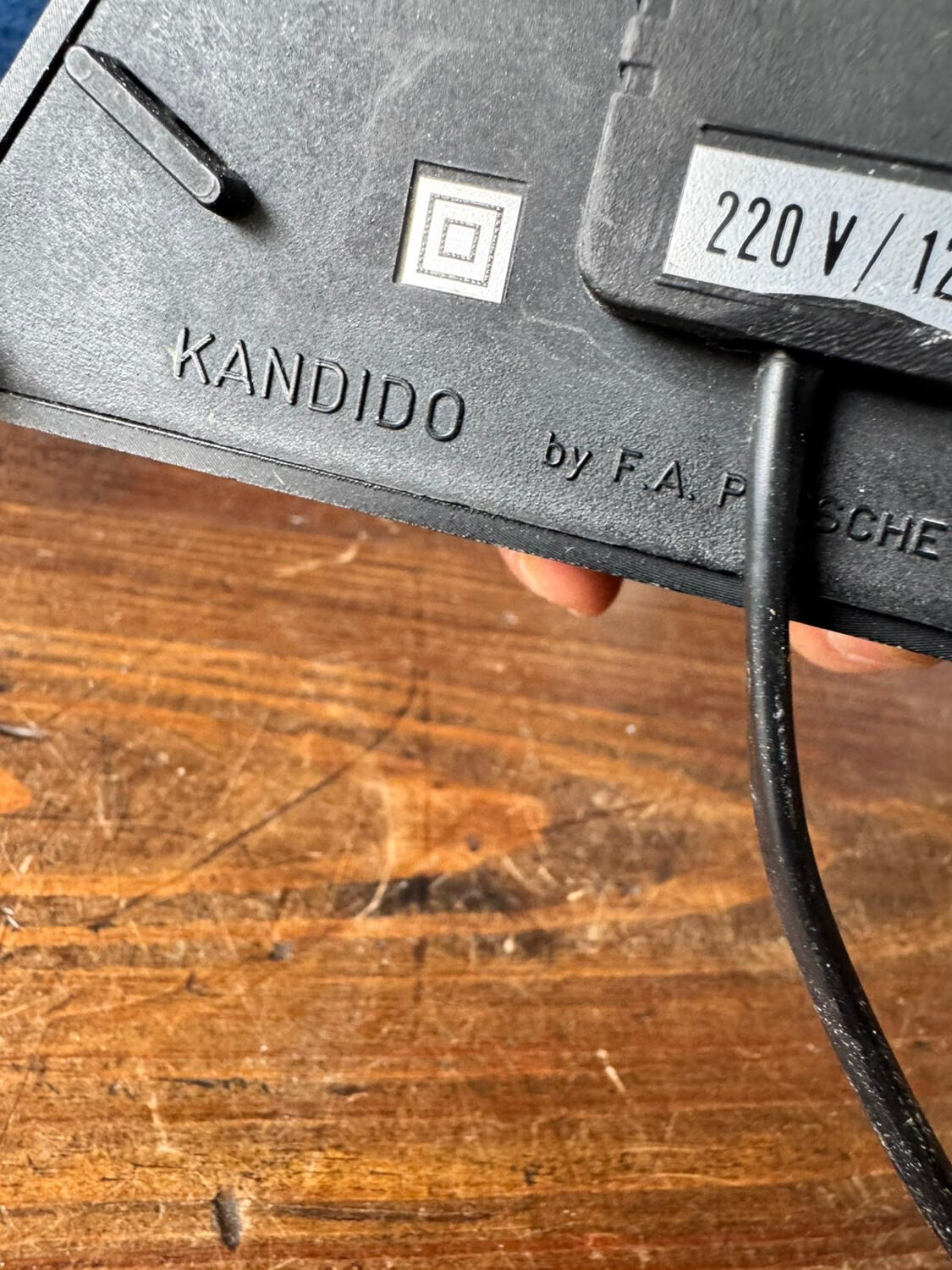 Kandido desk lamp by Ferdinand Alexander Porsche. Luci, Italy.