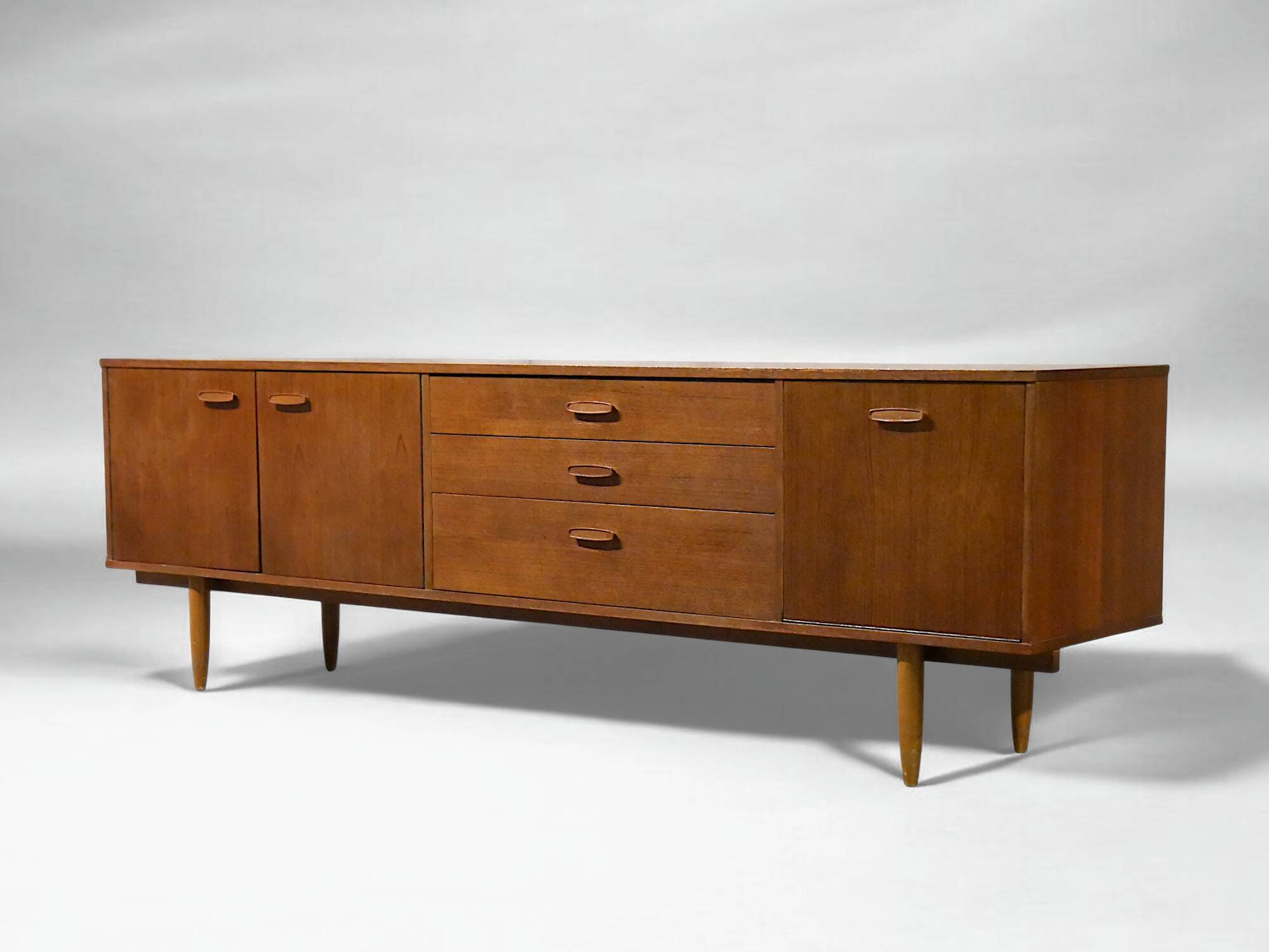 Teak sideboard "AVALON" - Vintage 1960