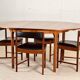 Table à manger et chaises de McIntosh (ensemble)