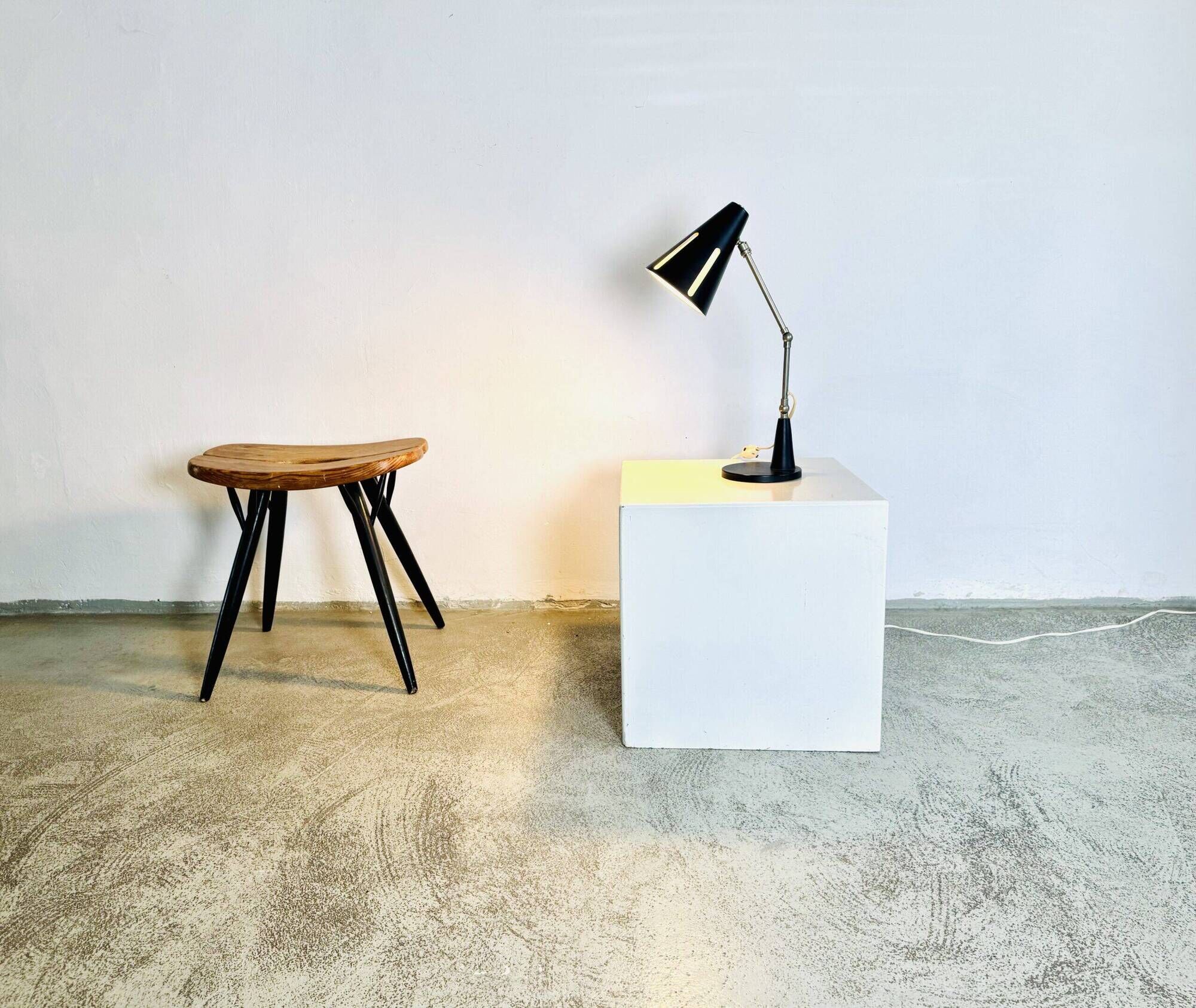 Sun Series (Zonneserie) Desk Lamp By H. Busquet For Hala Zeist, The Netherlands 1950S