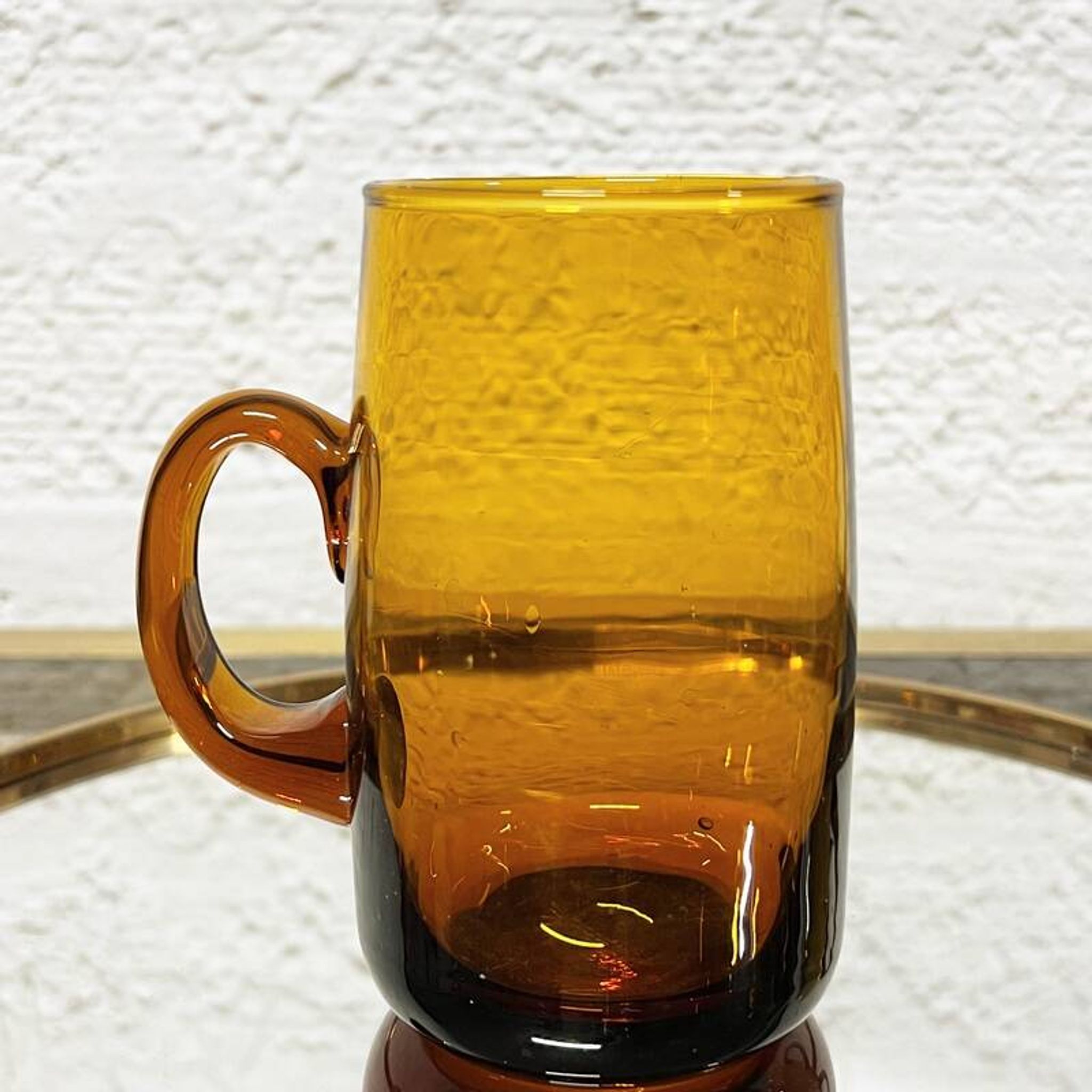 Tasses à sangria en verre ambré