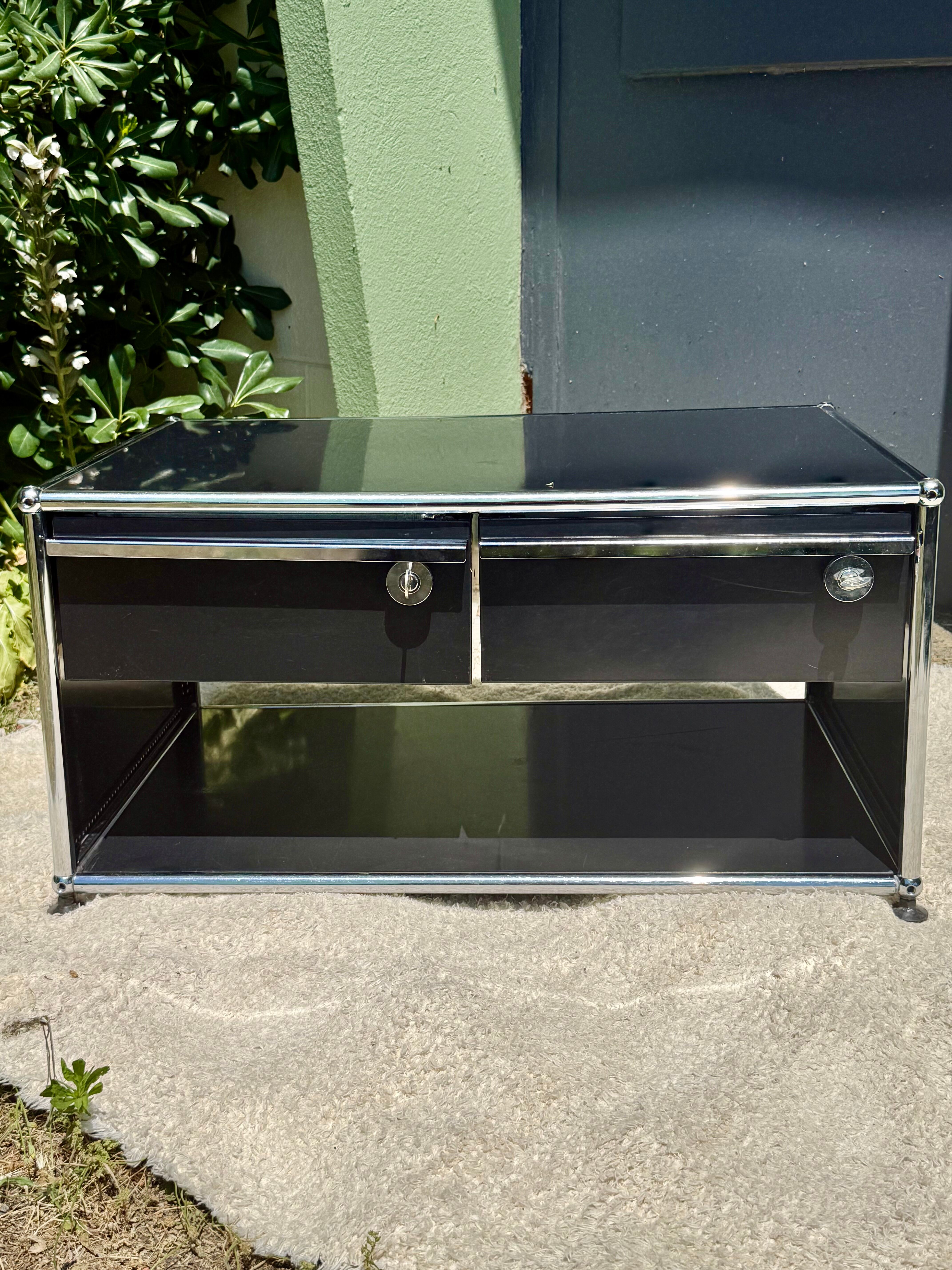 USM Haller Black Furniture – Nightstand / TV Unit / Coffee Table