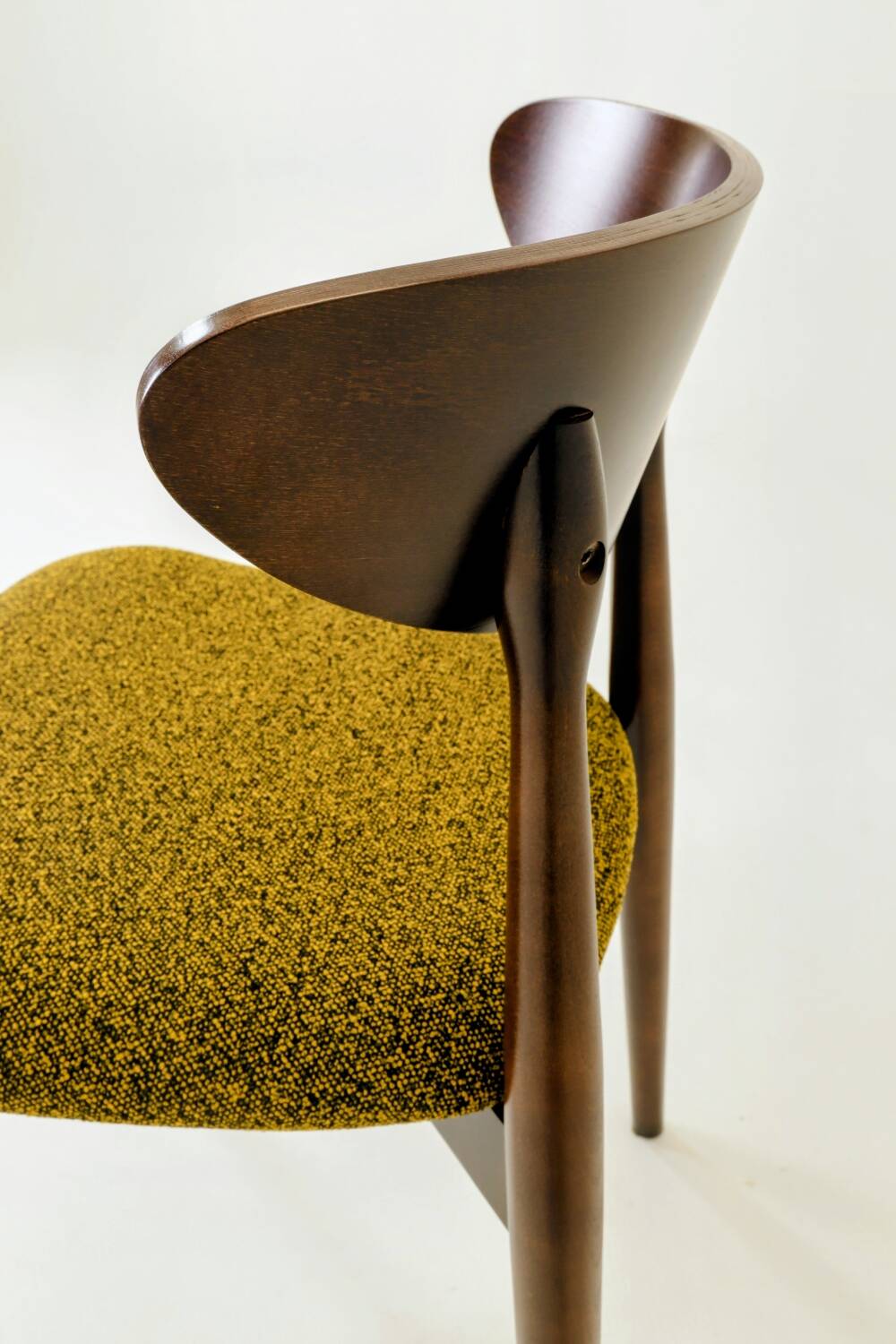 Set of 6 Modern Beech Wood Dining Chair, Yellow Bouclè, Dark Wood