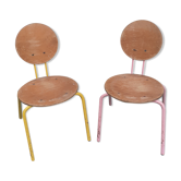 Paire de chaises d'enfant empilables vintage