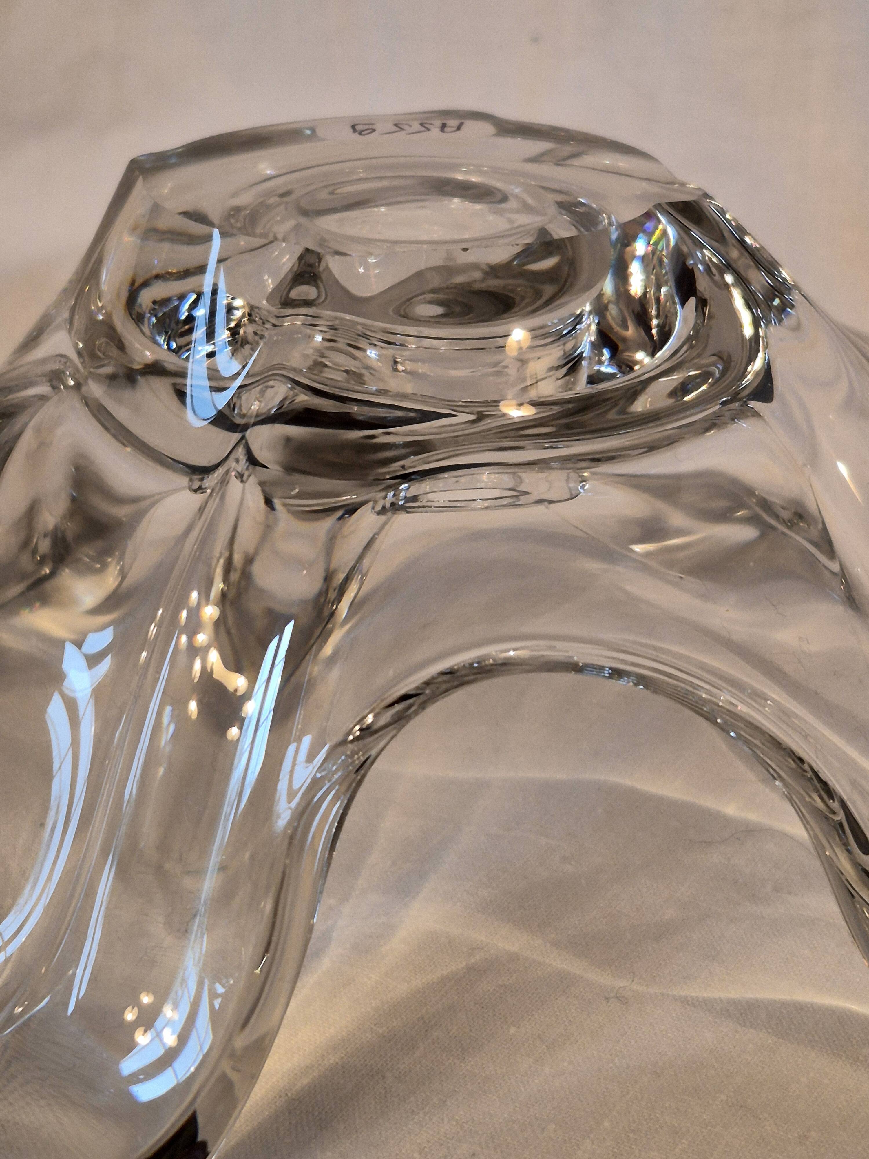 Crystal candlestick from Bayel, flower petal shape A559