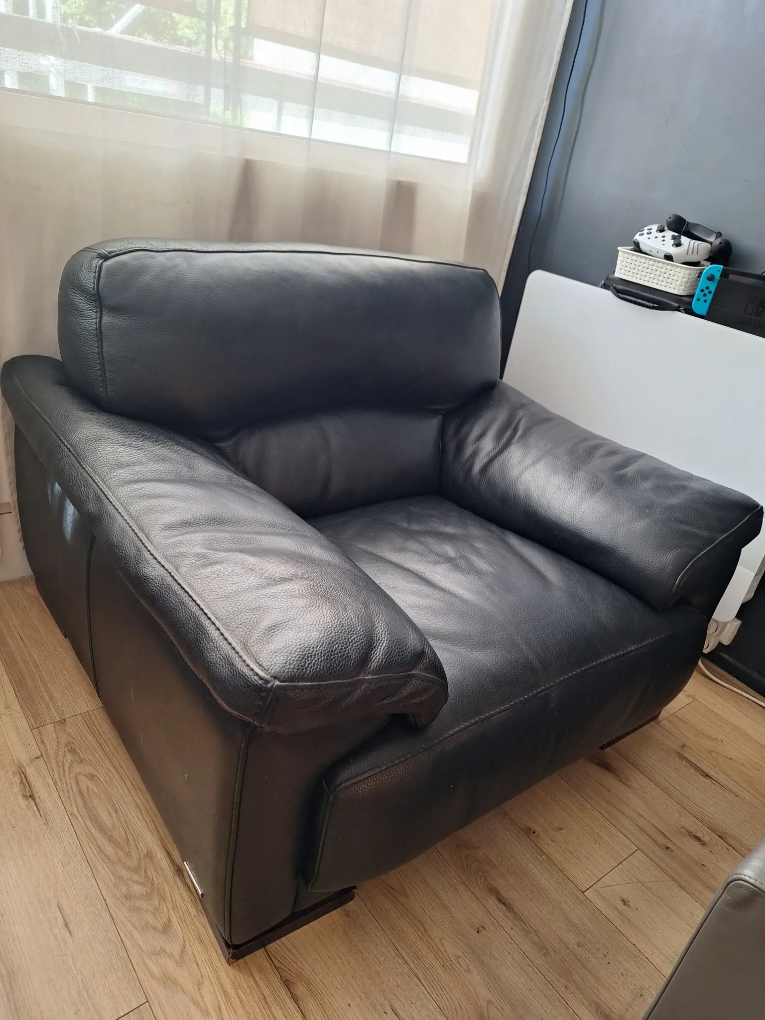Fauteuil  cuir Noir Roche Bobois