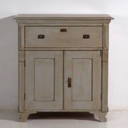 Old Provençal French chest of drawers (c.1920)