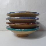 Anciennes assiettes en terre cuite