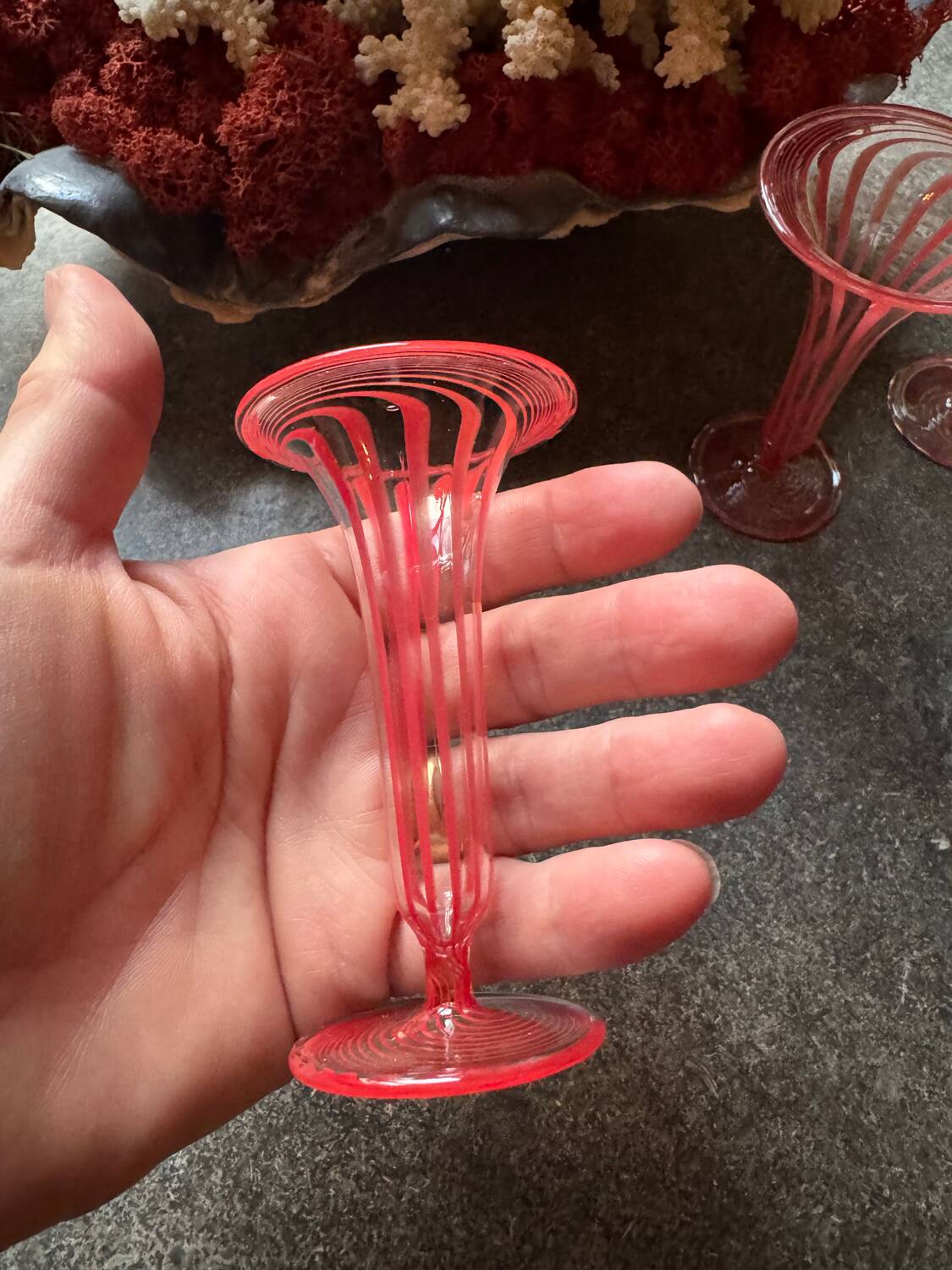 6 mouth-blown twisted glasses from 1925, Germany