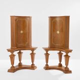 Paire de consoles d’encoignure chêne bronze attr. André Arbus 1940