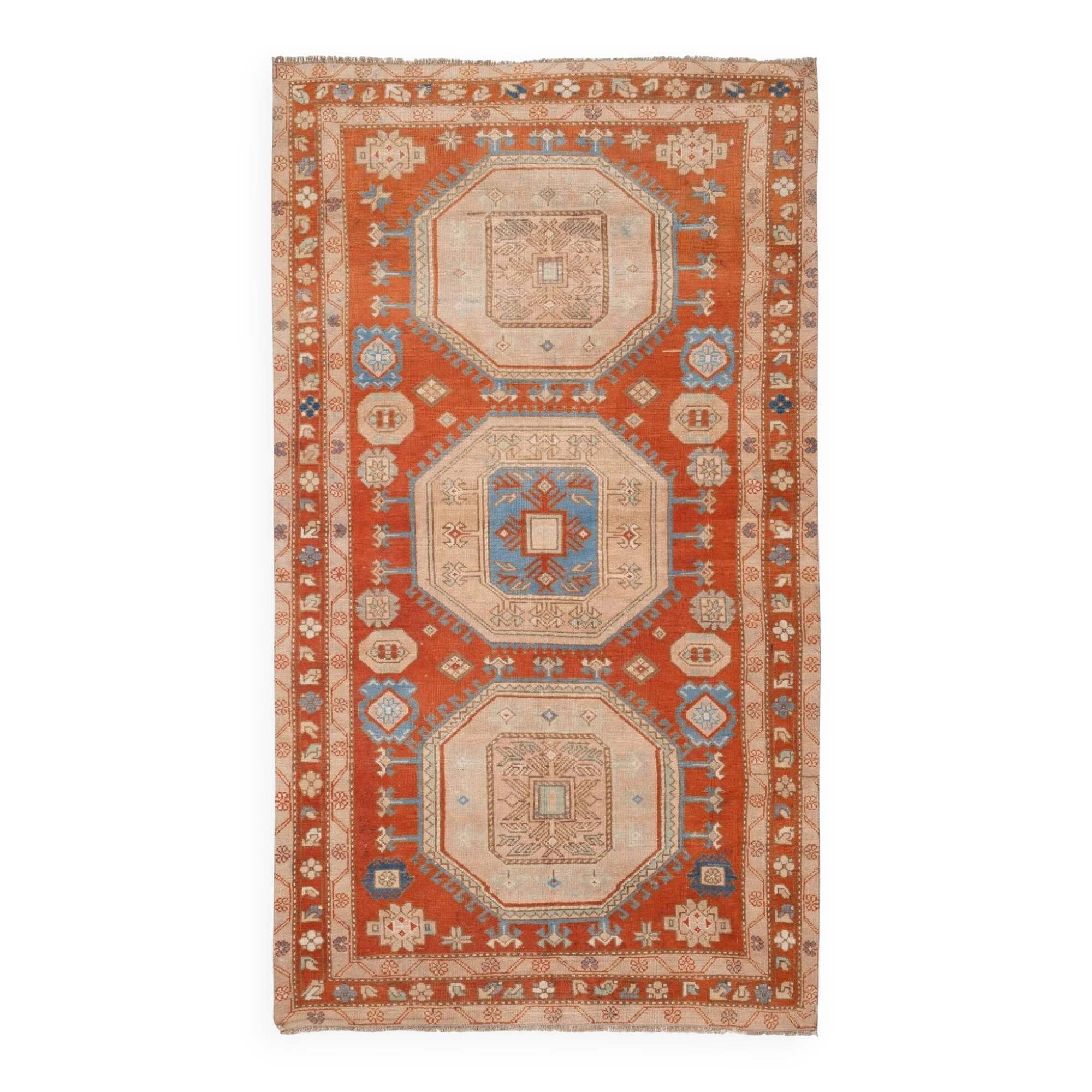 Vintage handmade Turkish rug 125x218 cm