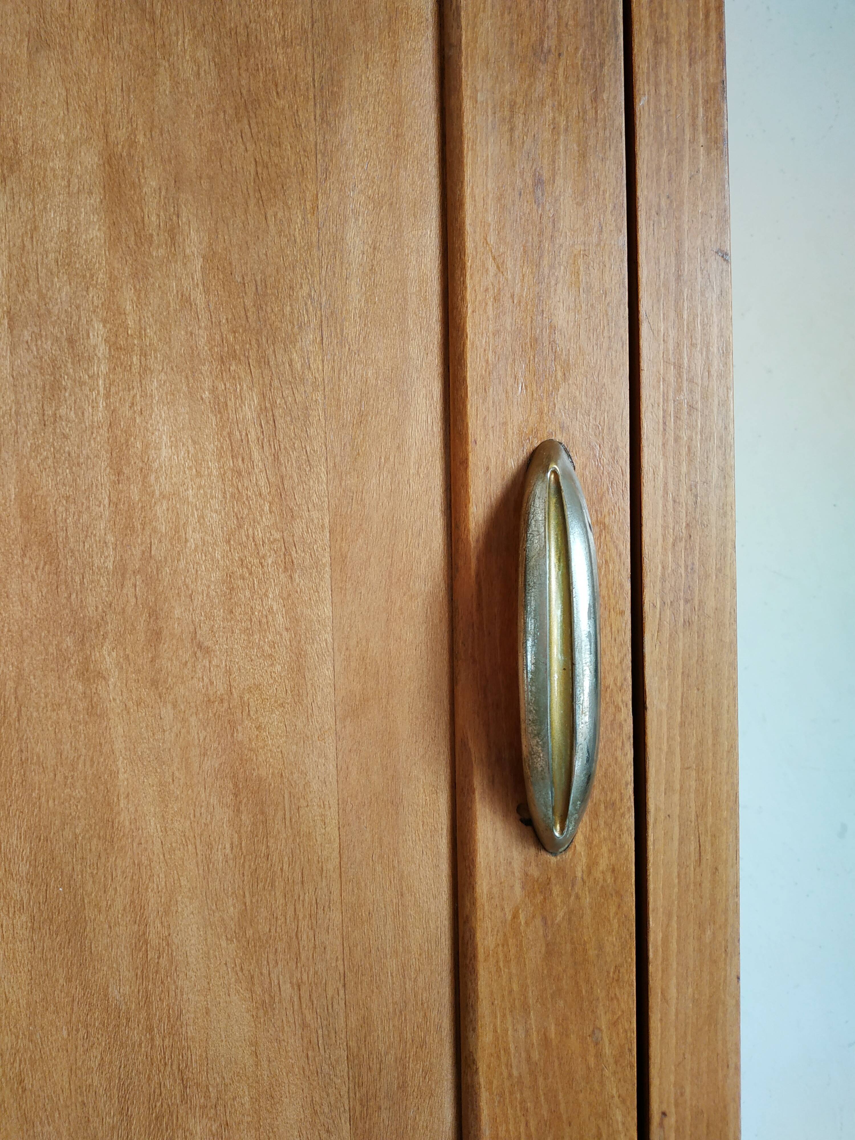 Parisian wardrobe goody feet compass 50s