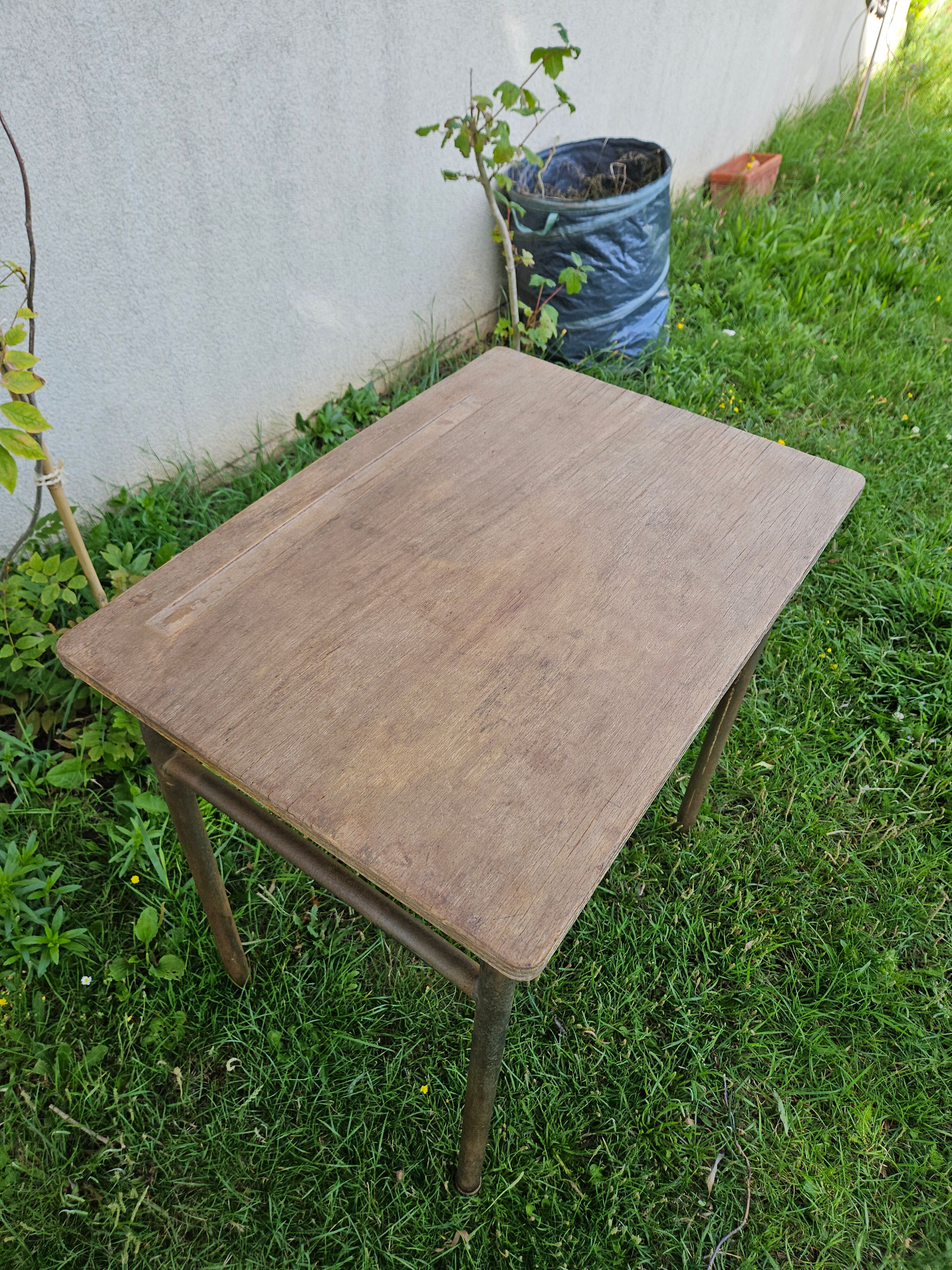 Bureau d'écolier 1960
