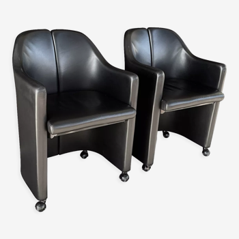 Pair of armchairs "S142" by Eugenio Gerli for Tecno in black leather