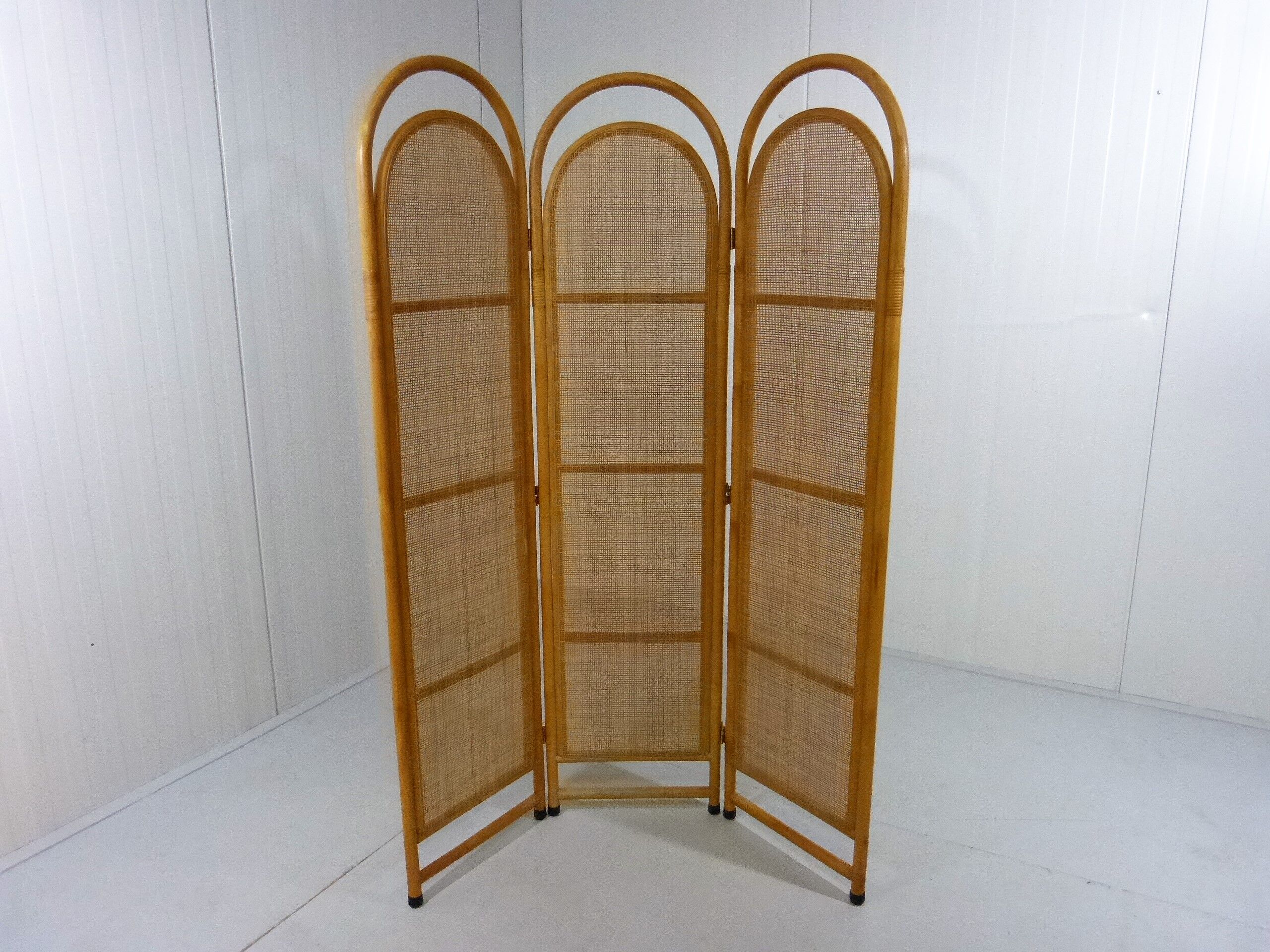 Rattan & wicker folding screen, 1980’s