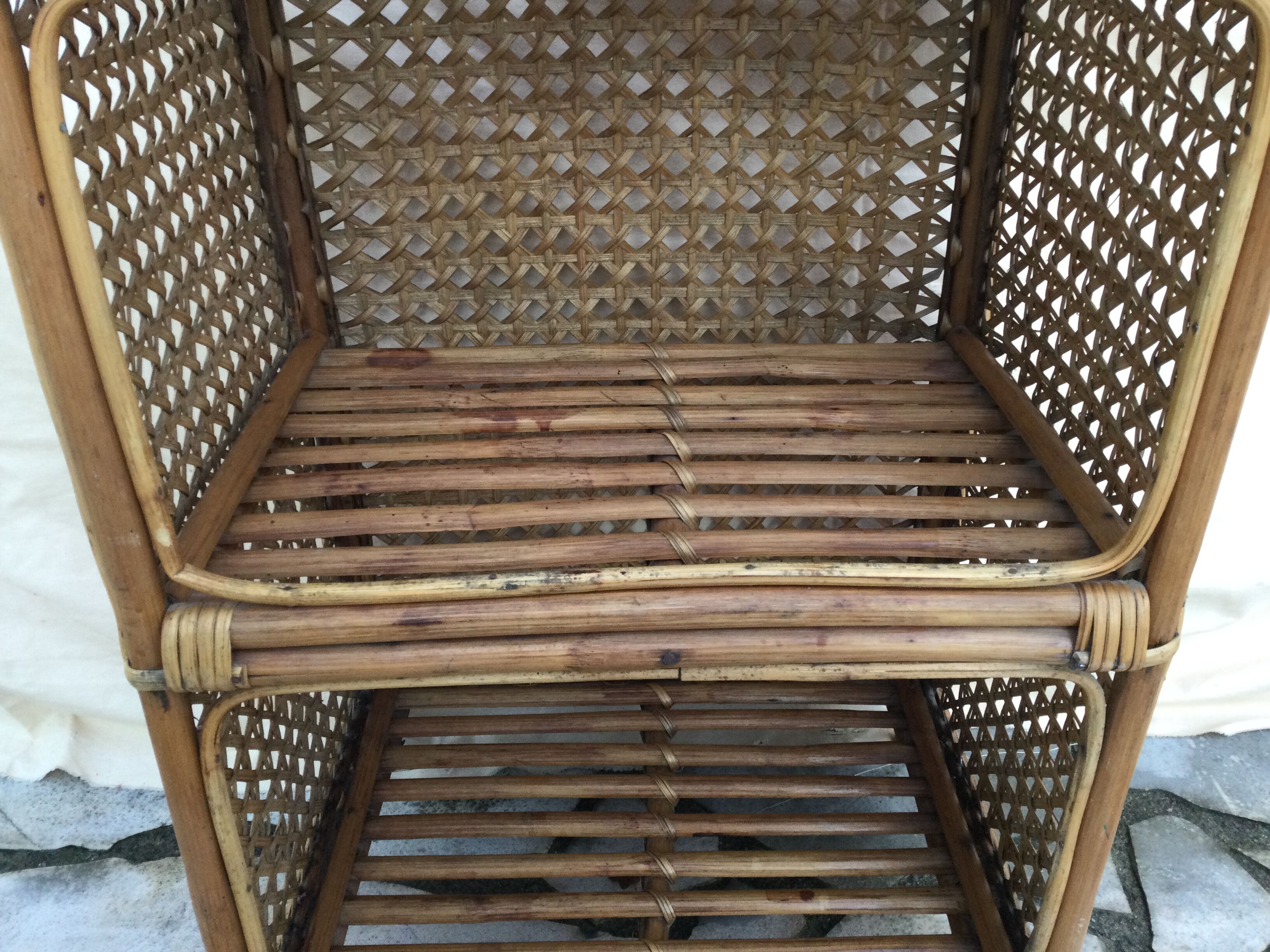 Meuble étagère en rotin