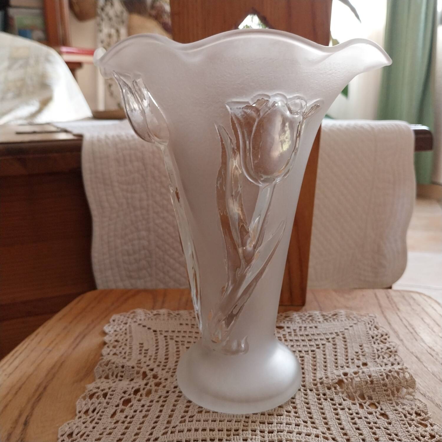 Vintage tulip vase in pressed molded glass