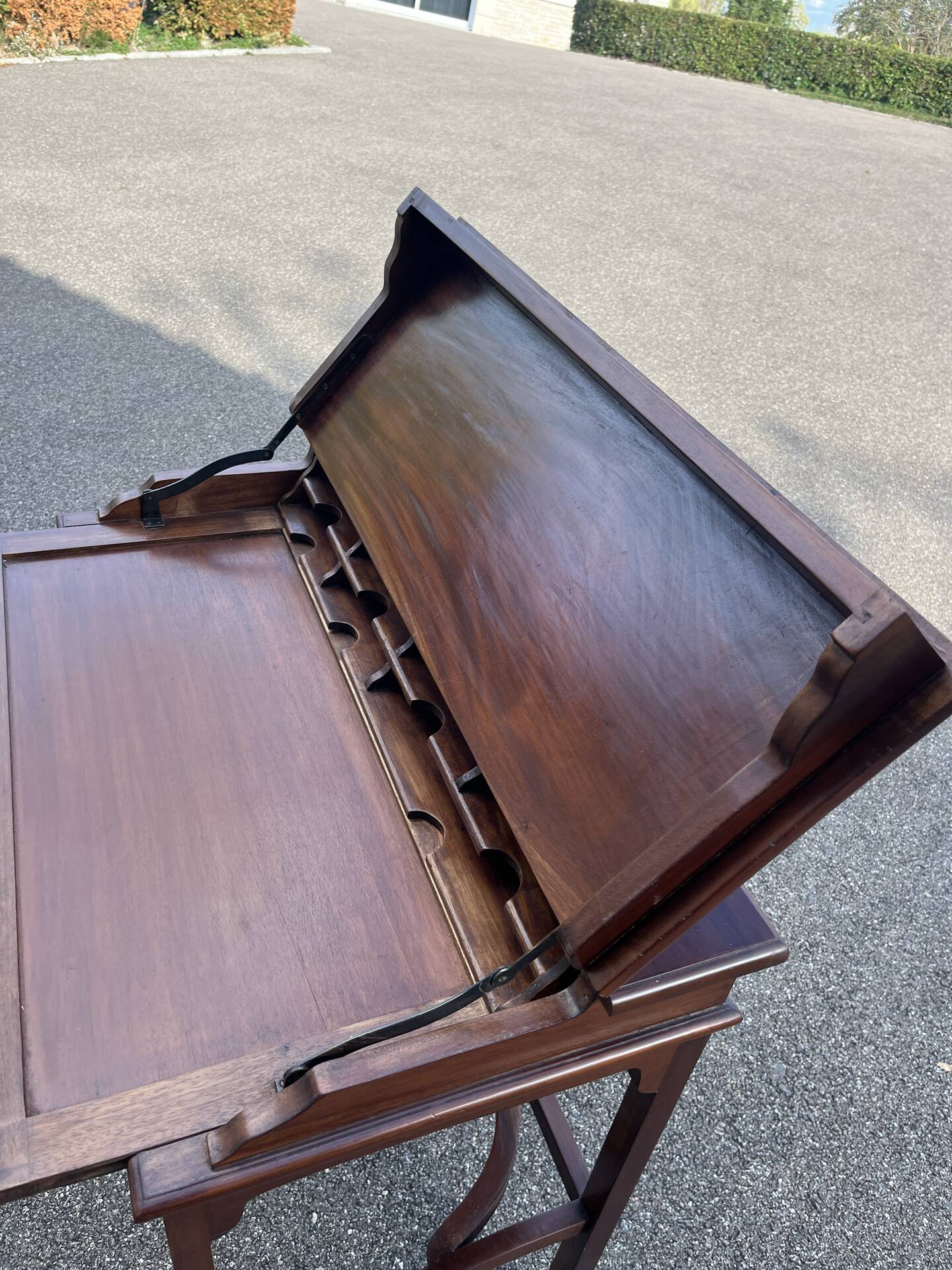 Bureau d’officier acajou style campagne anglais desk
