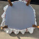 Fauteuil crapaud satin fleuri ancien