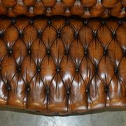Canapé Chesterfield victorien en cuir serpentin teint à la main