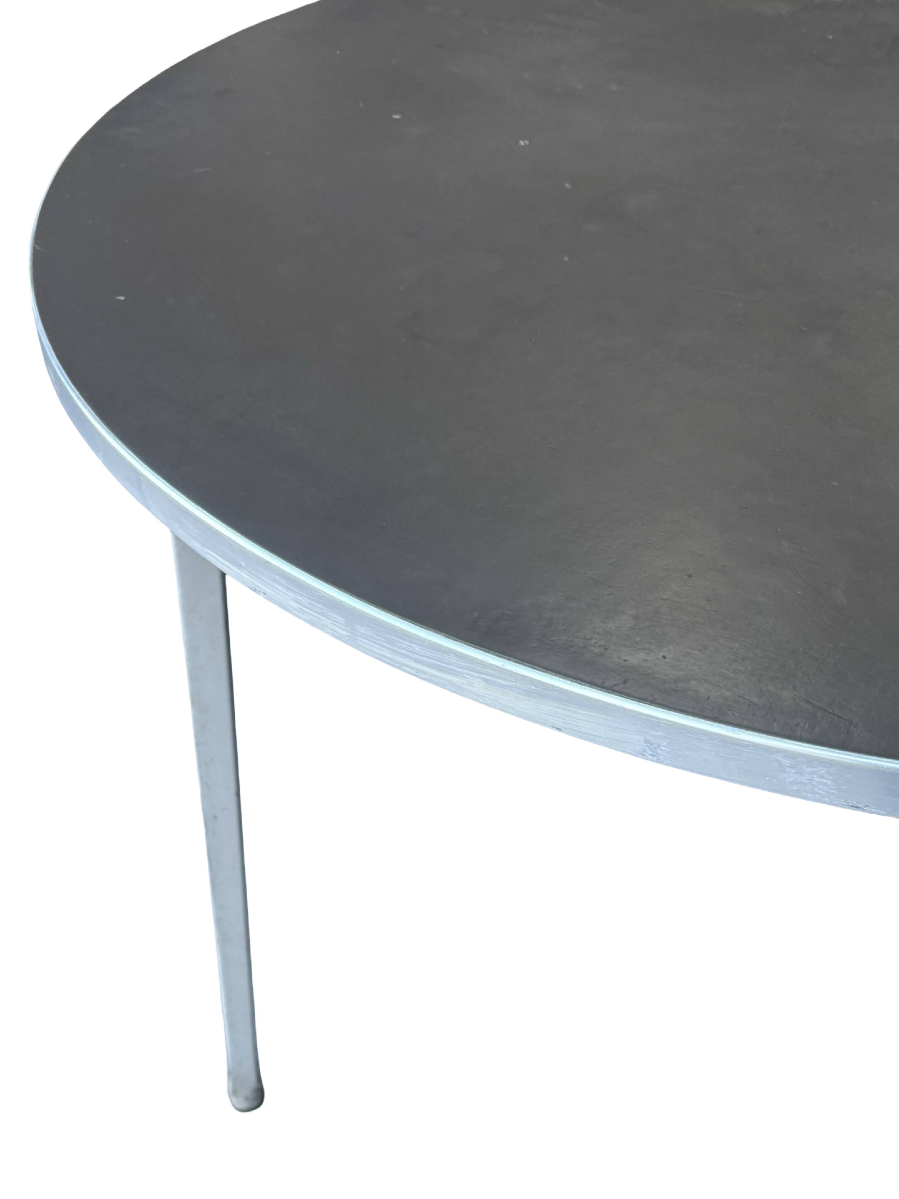 Friso Kramer Reform table round with linoleum top 1960