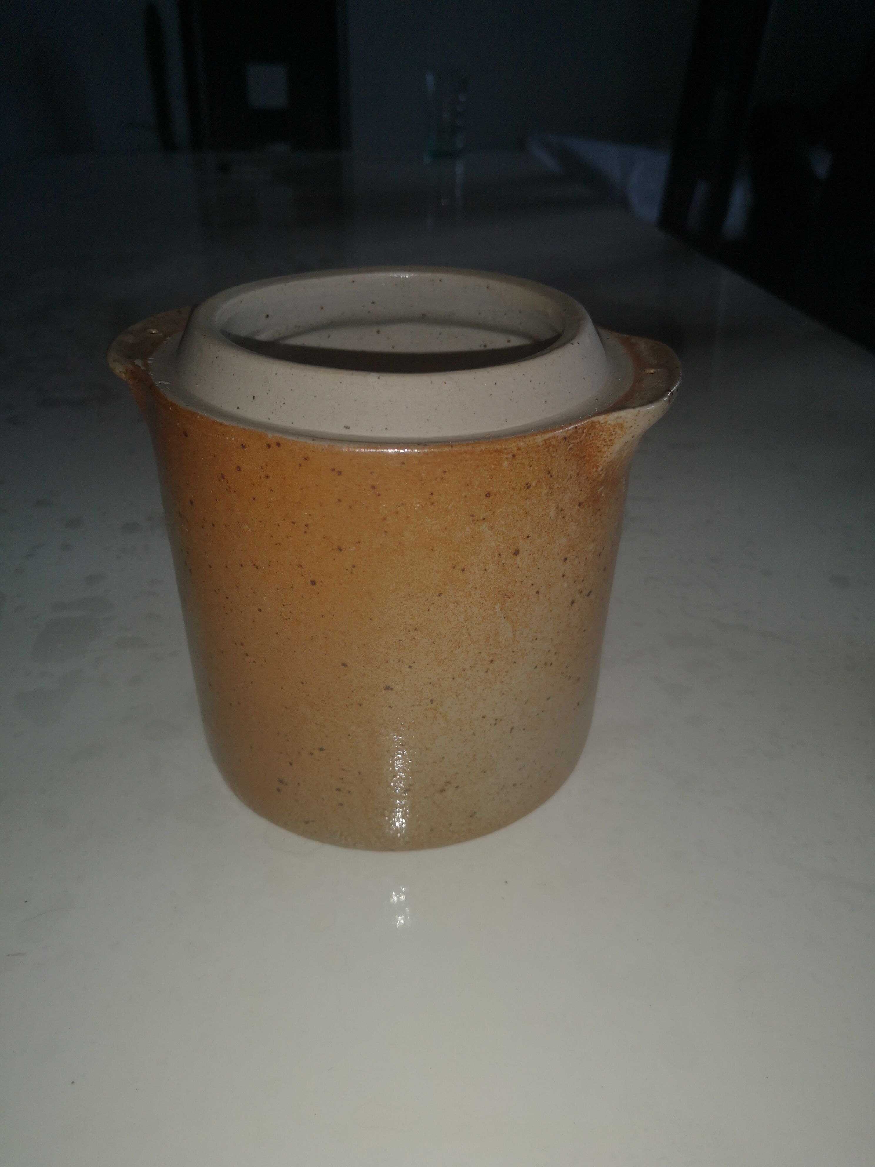 Pot à sel en grès