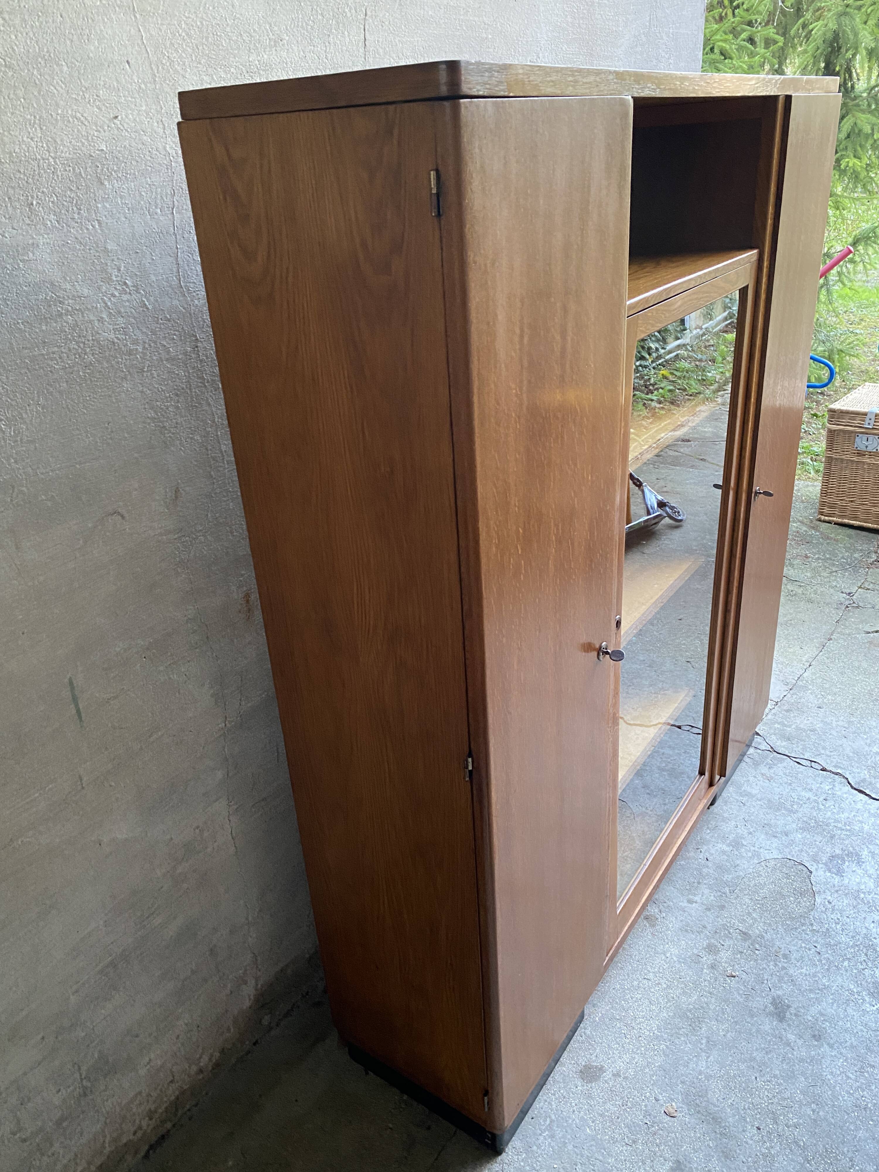 Library / Vintage solid wood sideboard – 3 doors with display cabinet
