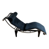 Chaise longue LC4 style Le Corbusier – suède bleu – piètement chromé