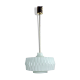 Suspension en verre blanc et laiton, Tchécoslovaquie des années 1960