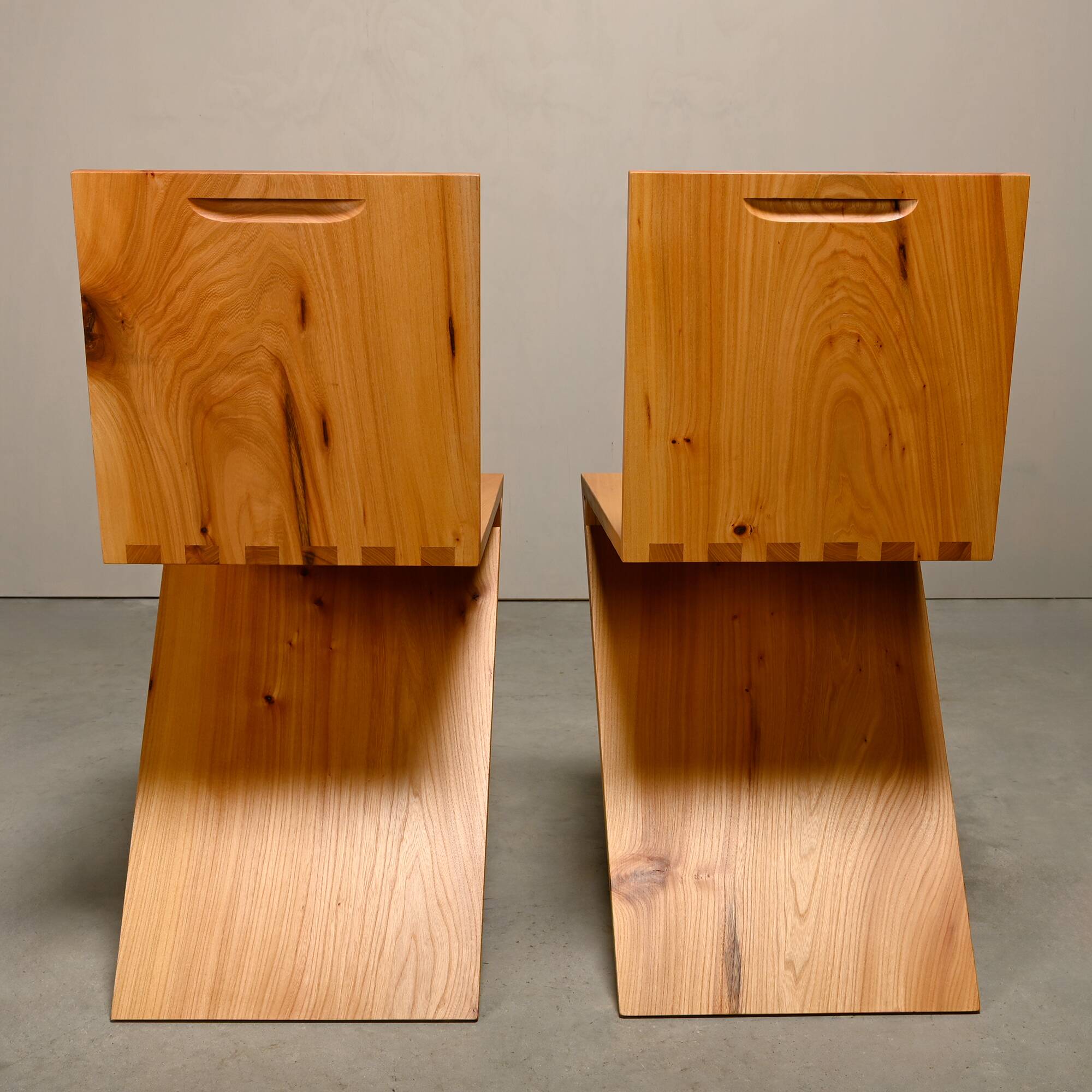 Zig Zag Chair after Gerrit Rietveld in solid Pine