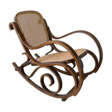 Thonet rocking chair in wood and cane