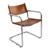 Bauhaus cantilever chair, cognac leather and chrome.