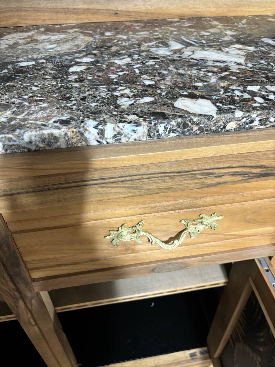 Dresser buffet