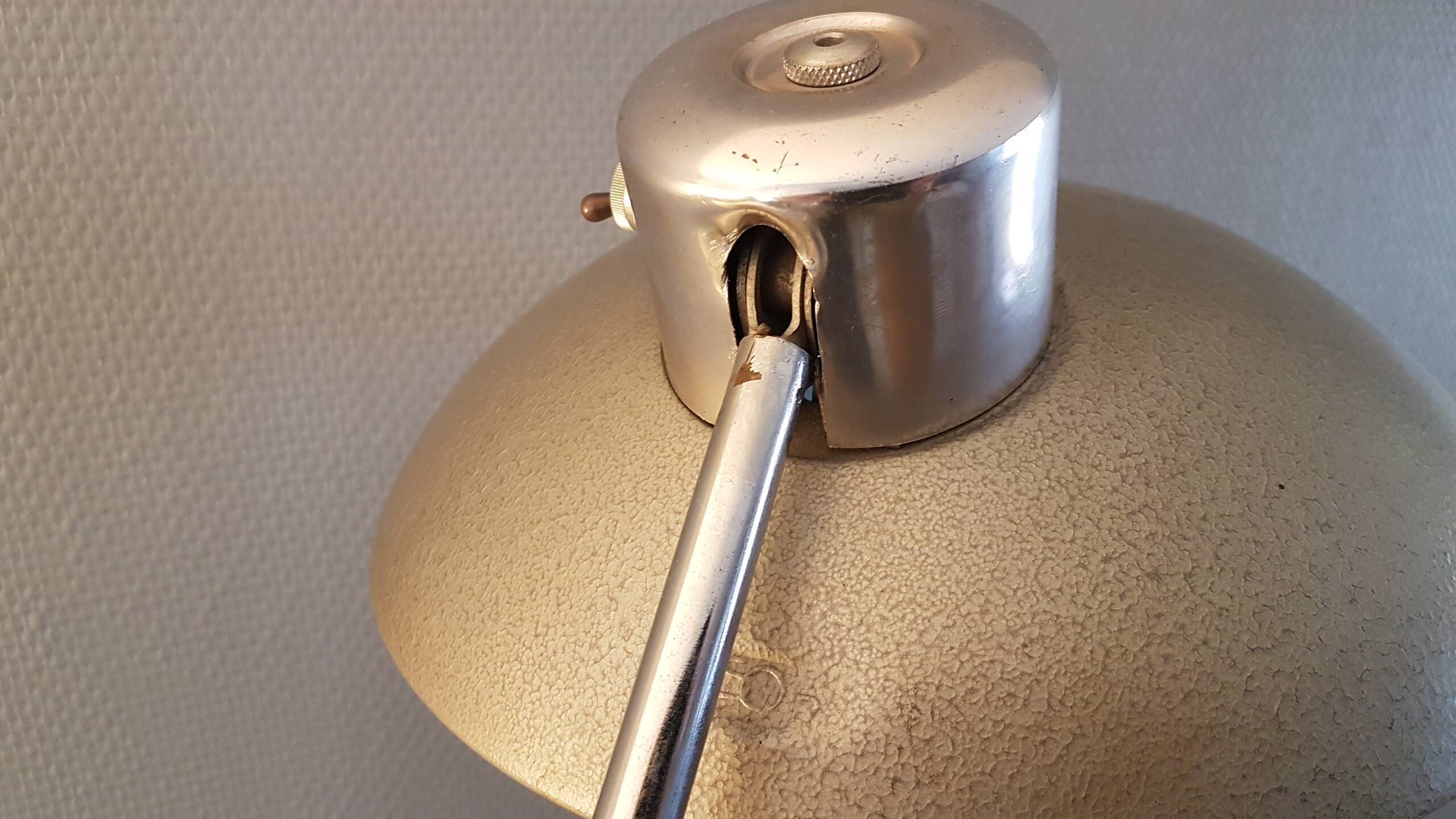 Old articulated lamp signed Ferdinand Solère