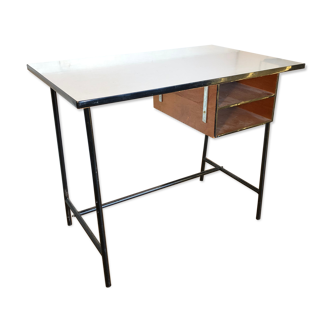 Bureau adulte en formica 1960