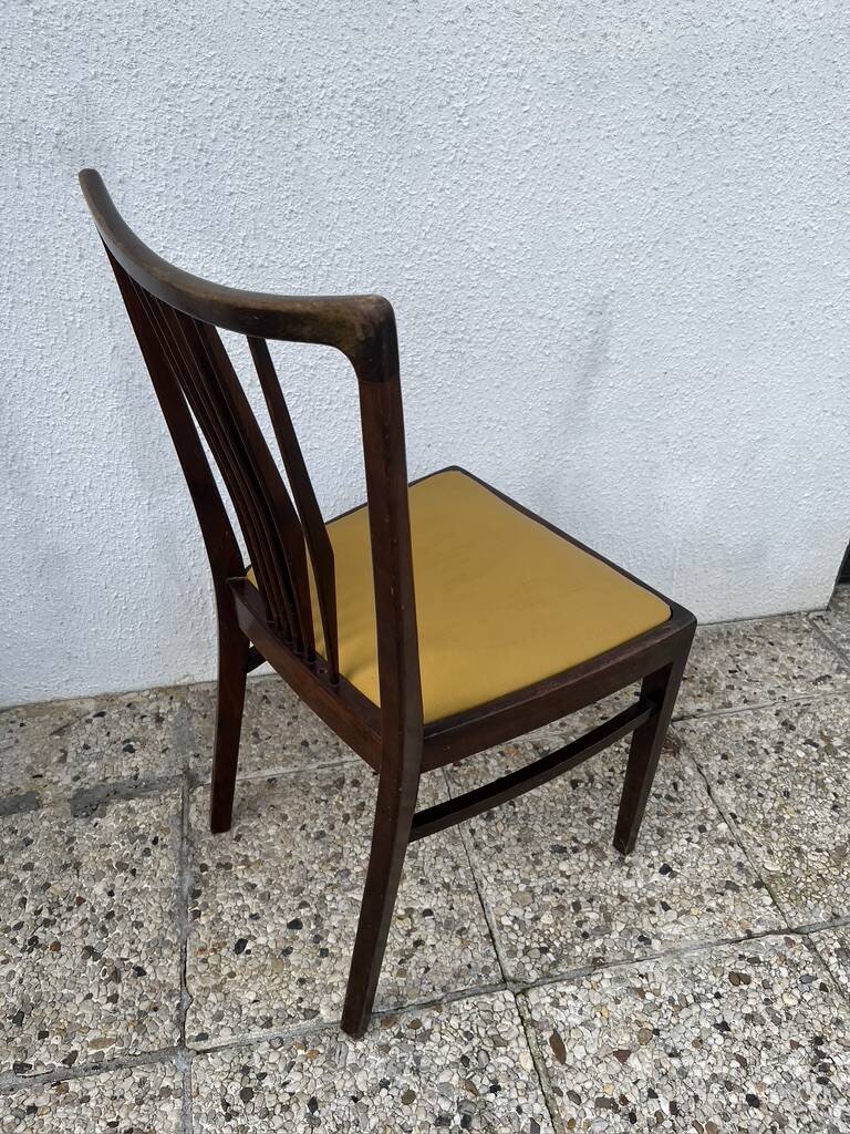 Lot de 4 chaises Casala vintage