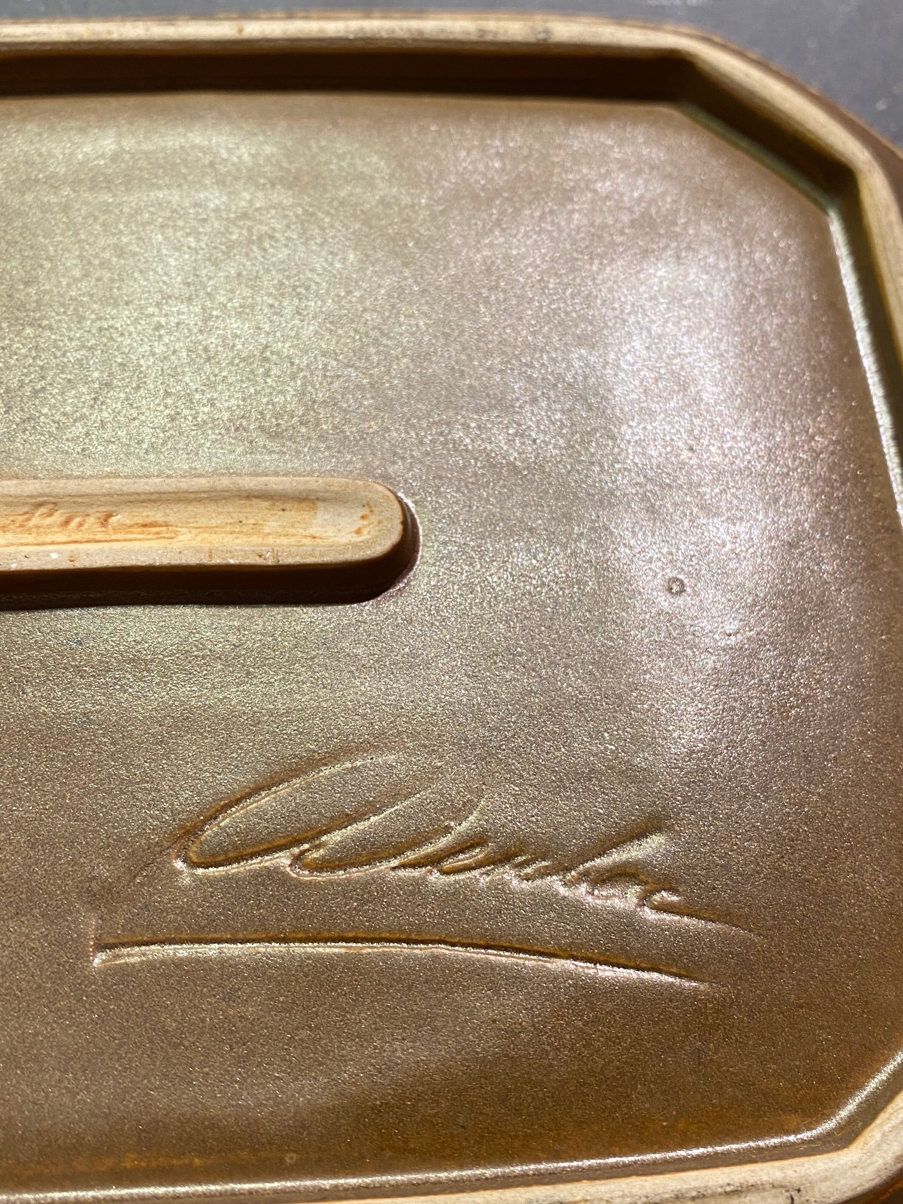 Plateau rectangulaire en céramique Art Déco signé Denbac