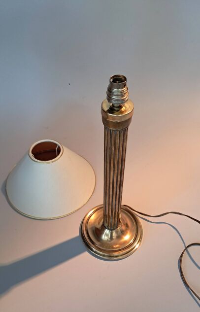 Lampe néoclassique en laiton doré 1940/1950
