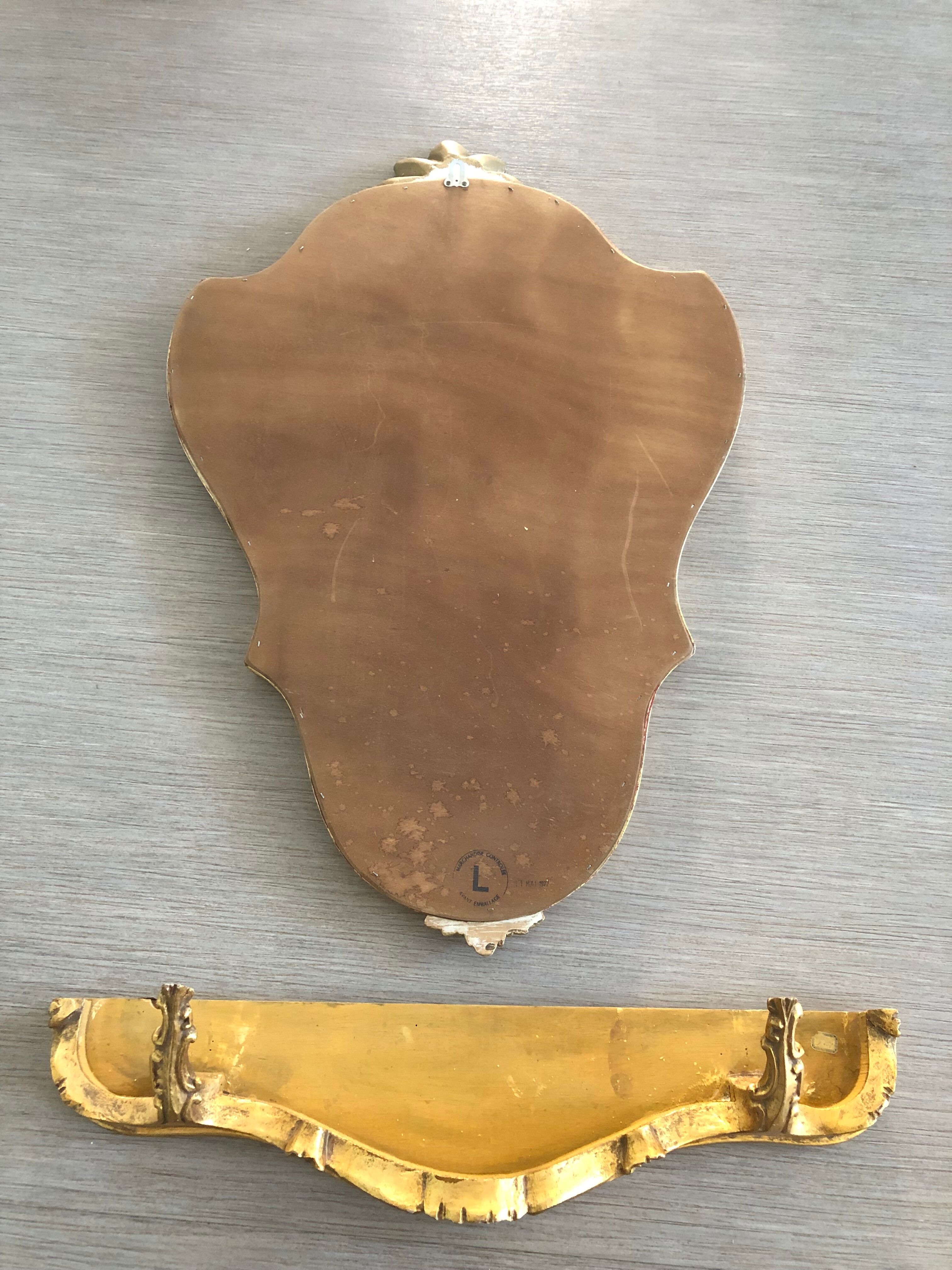 Golden baroque mirror with its 54x86cm tablet