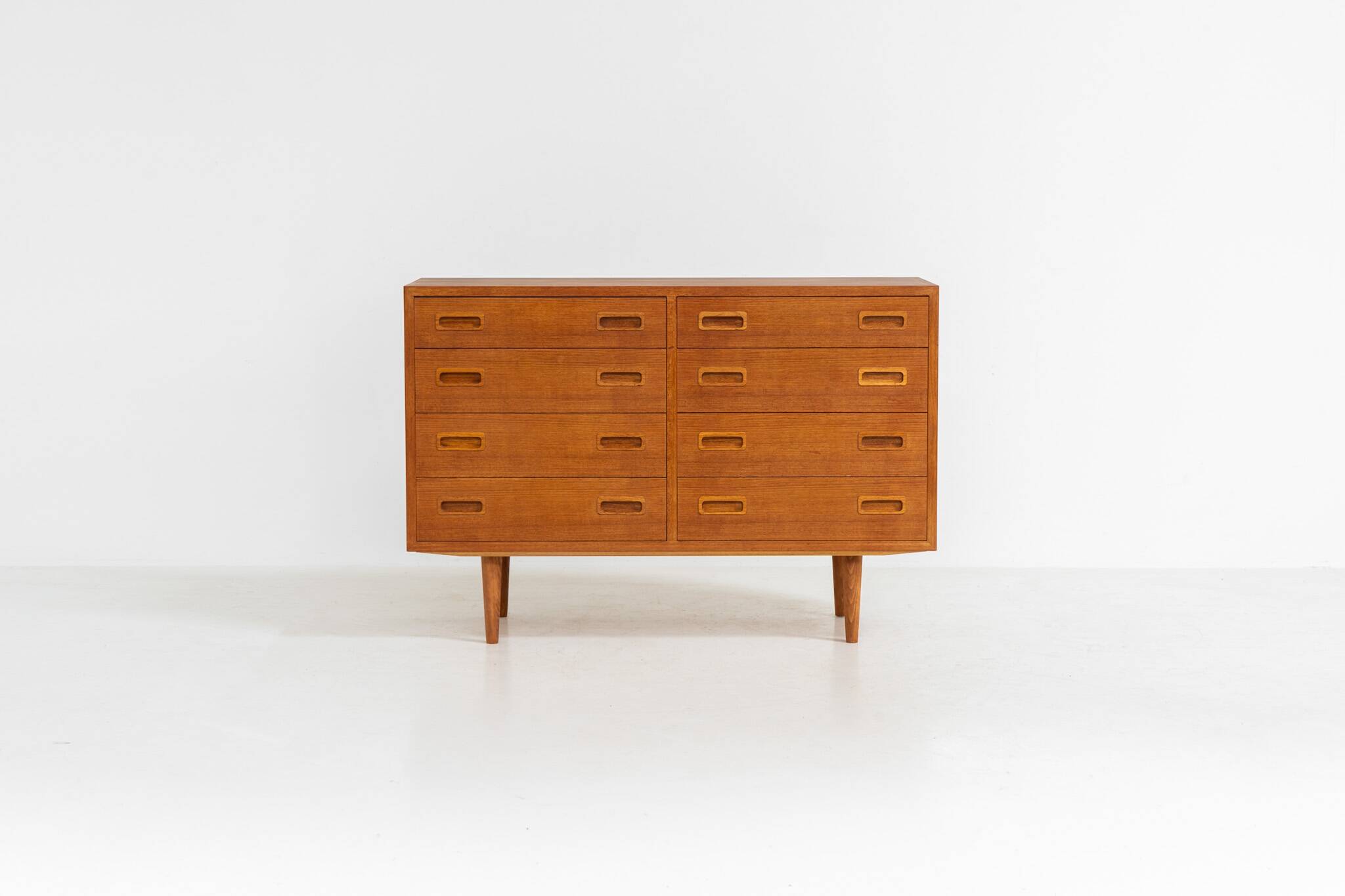 Commode by Poul Hundevad