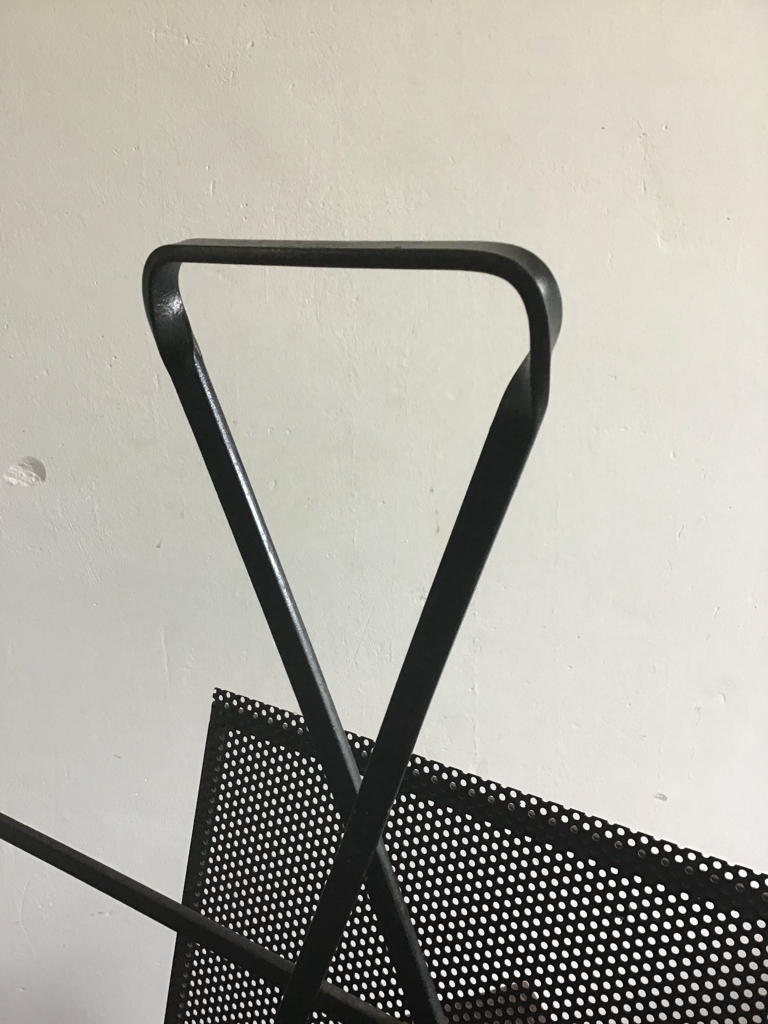 Matégot Mathieu magazine rack