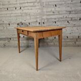 Dining table for 4/6 people