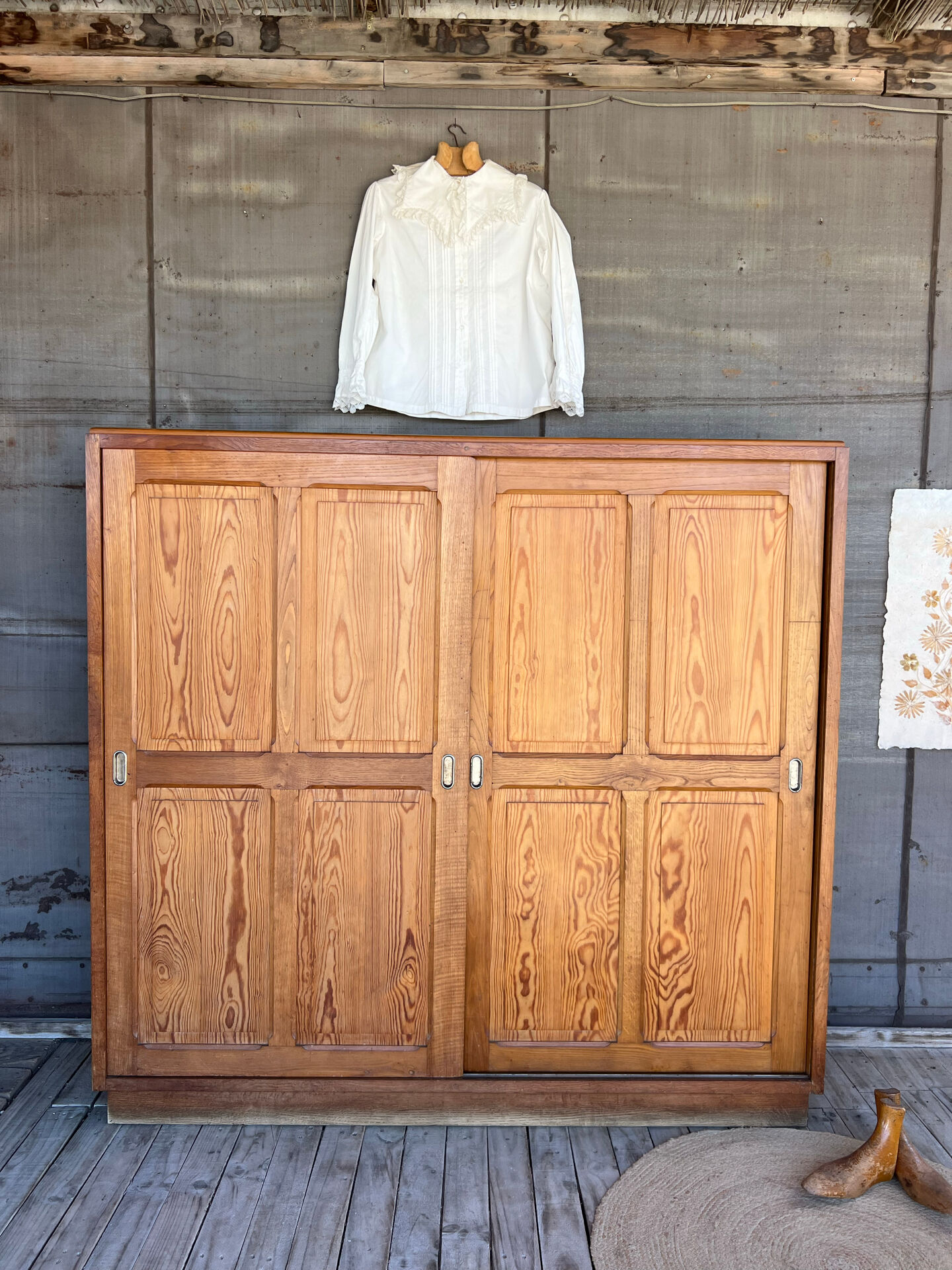 Sliding door wardrobe