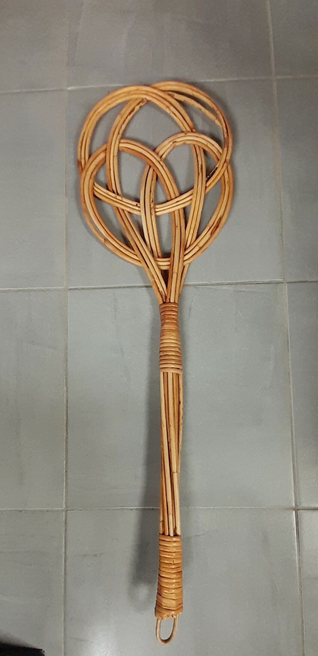 Rattan beater
