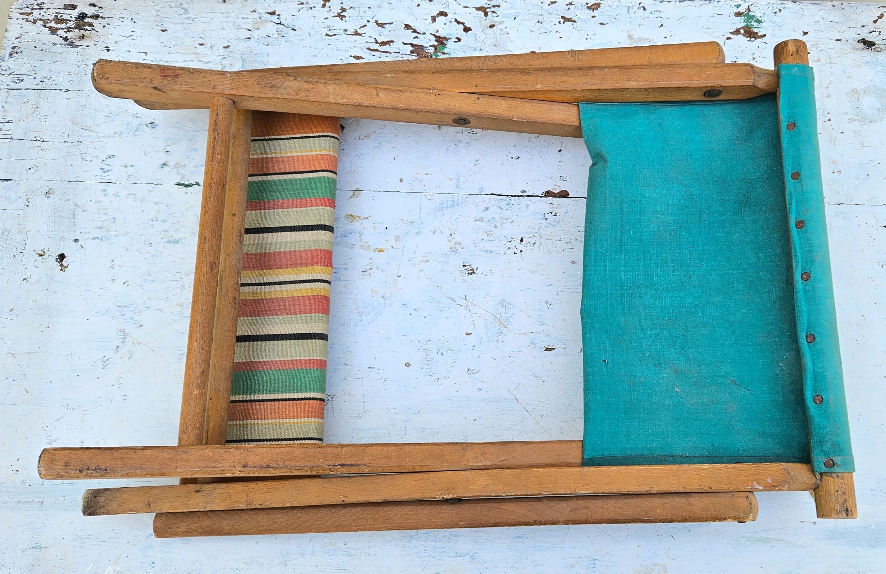 Folding fisherman's chair in wood and fabric