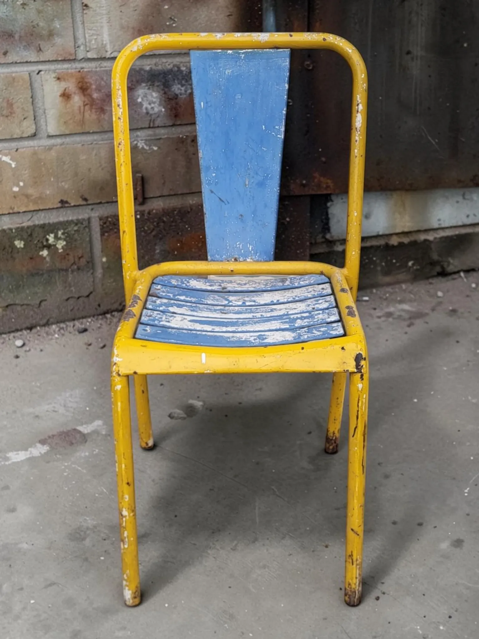 Chaises Tolix Xavier Pauchard T4 - 1950s